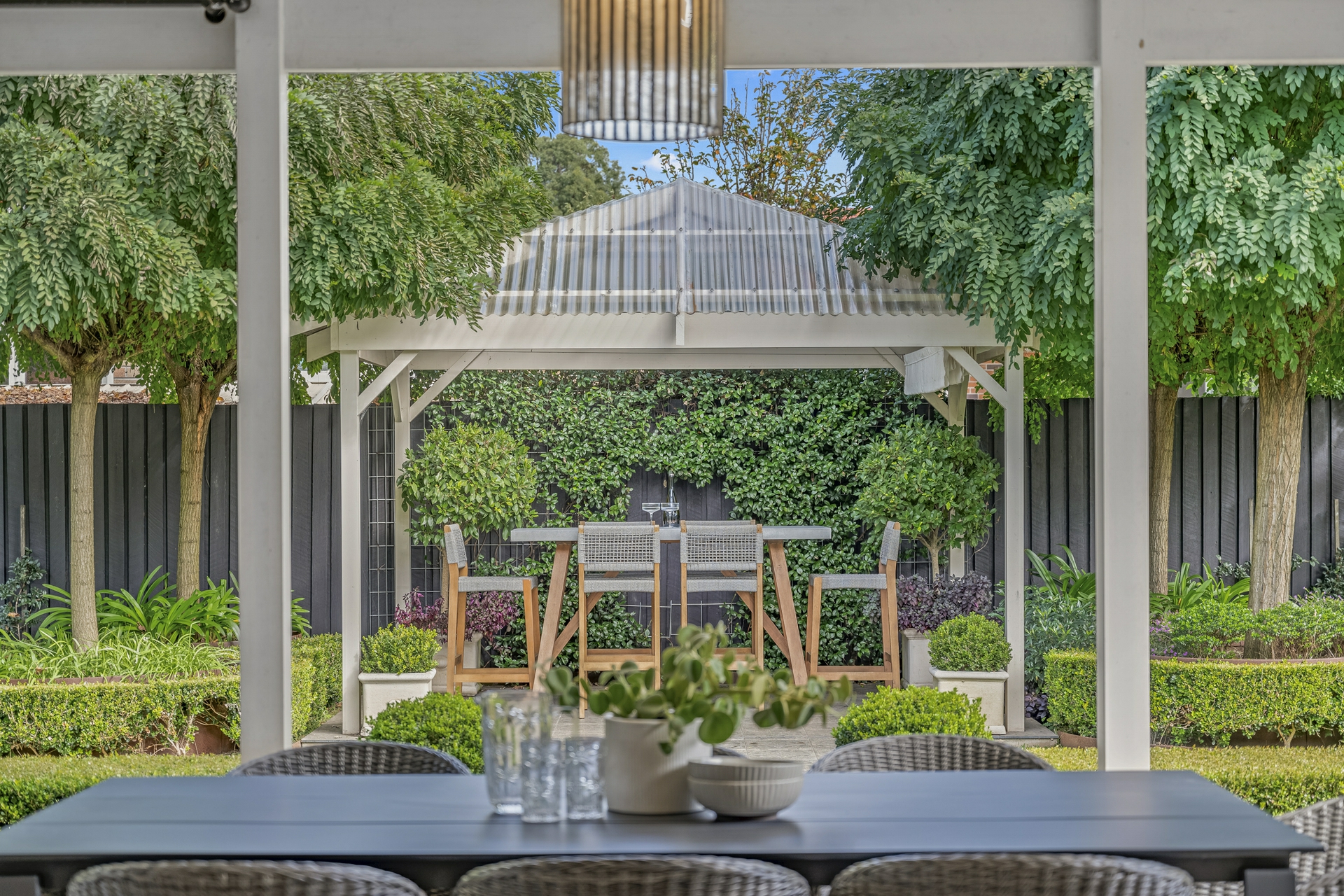 9 The Avenue, LORN
