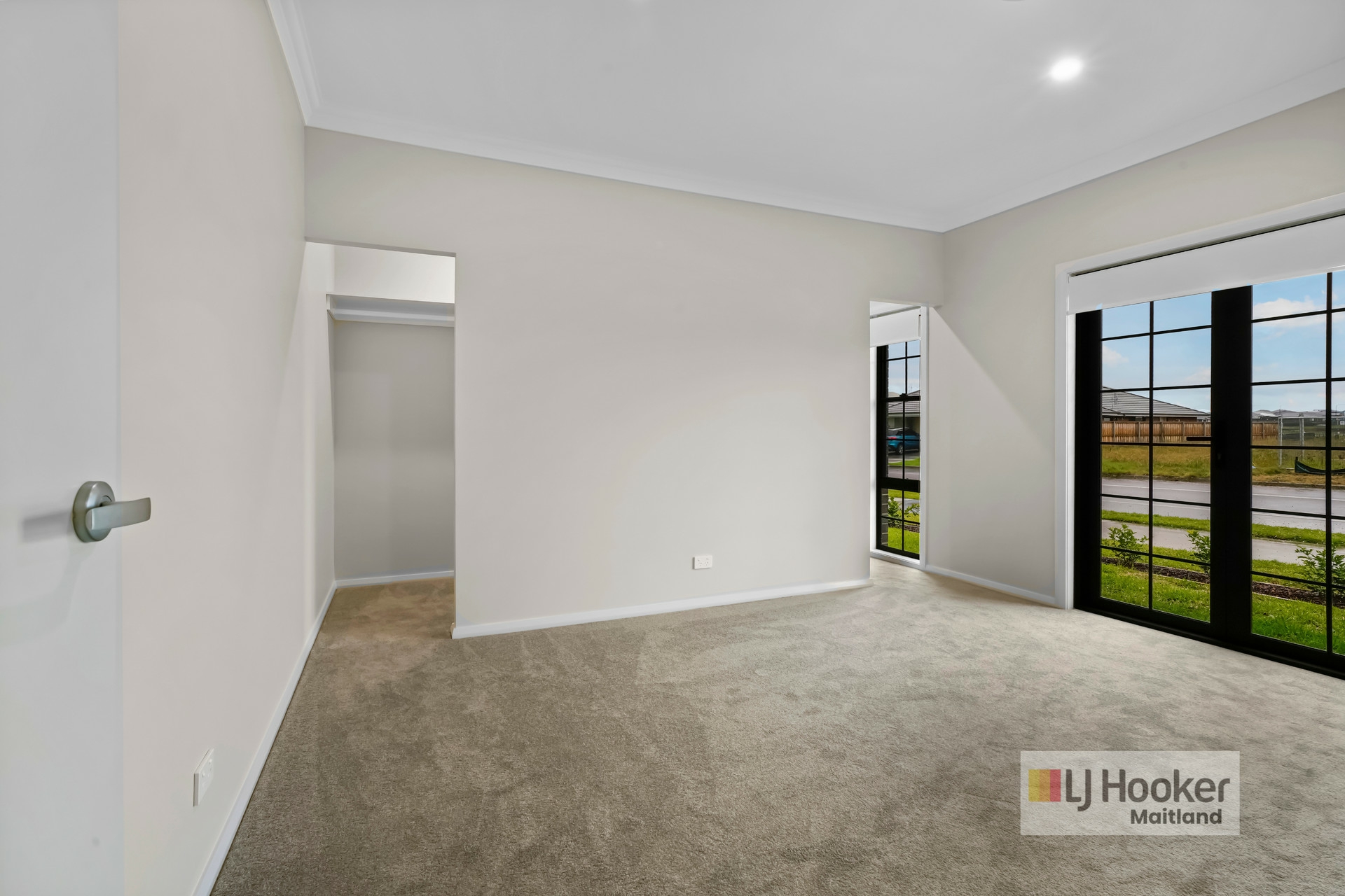 29 Lilac Avenue, LOCHINVAR