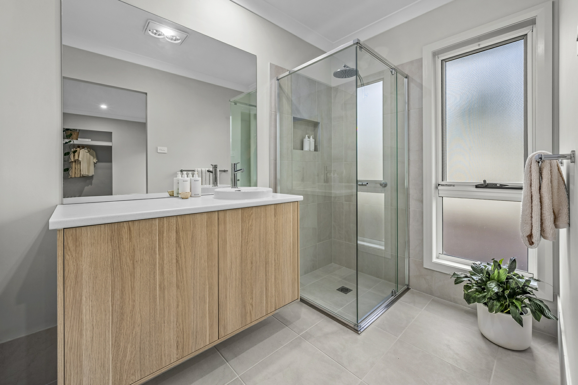 1F West Street, GRETA