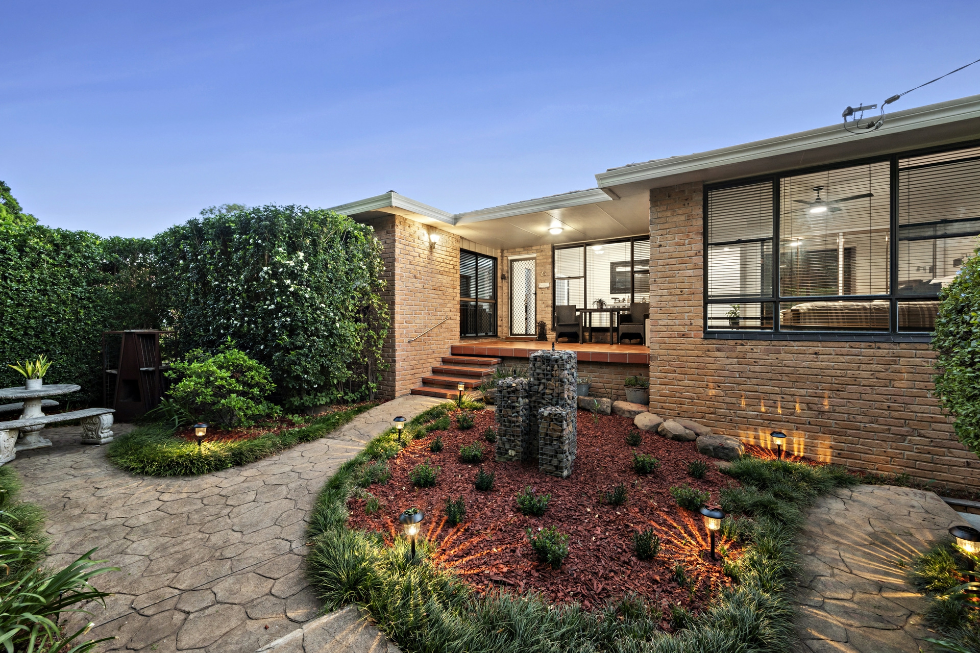 25 Lorn Street, LORN