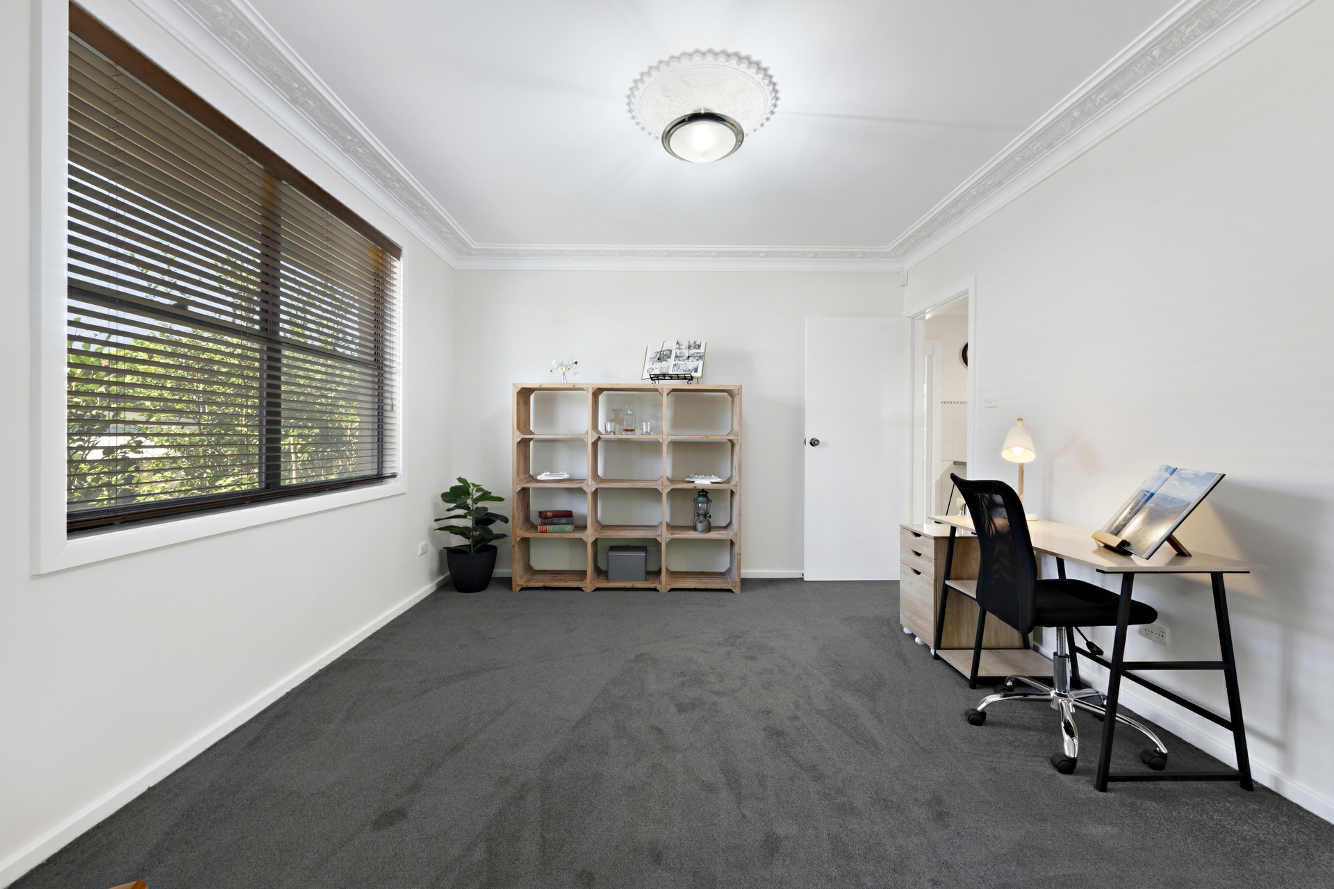 25 Lorn Street, LORN