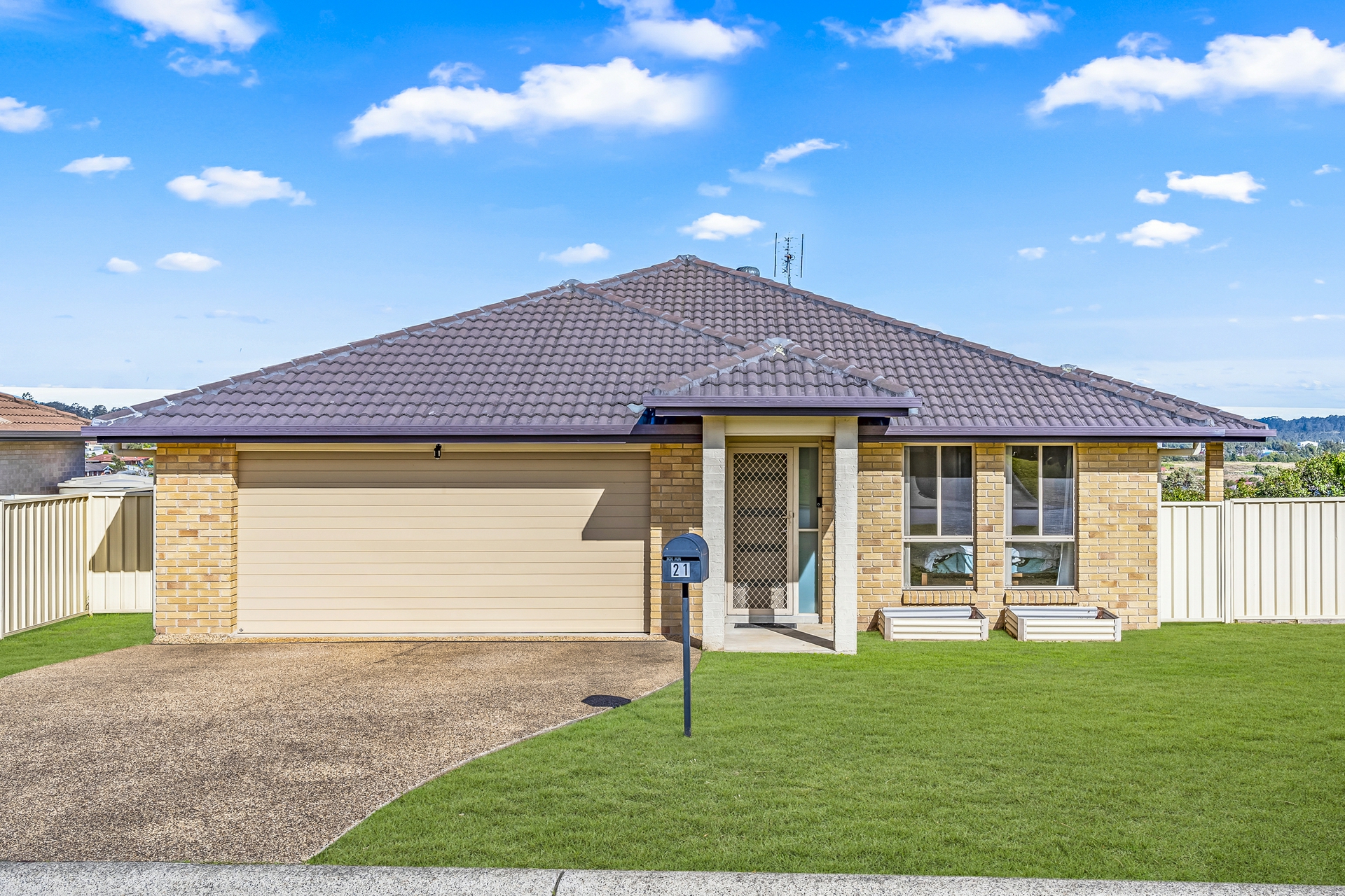 21 Brittany Avenue, RUTHERFORD