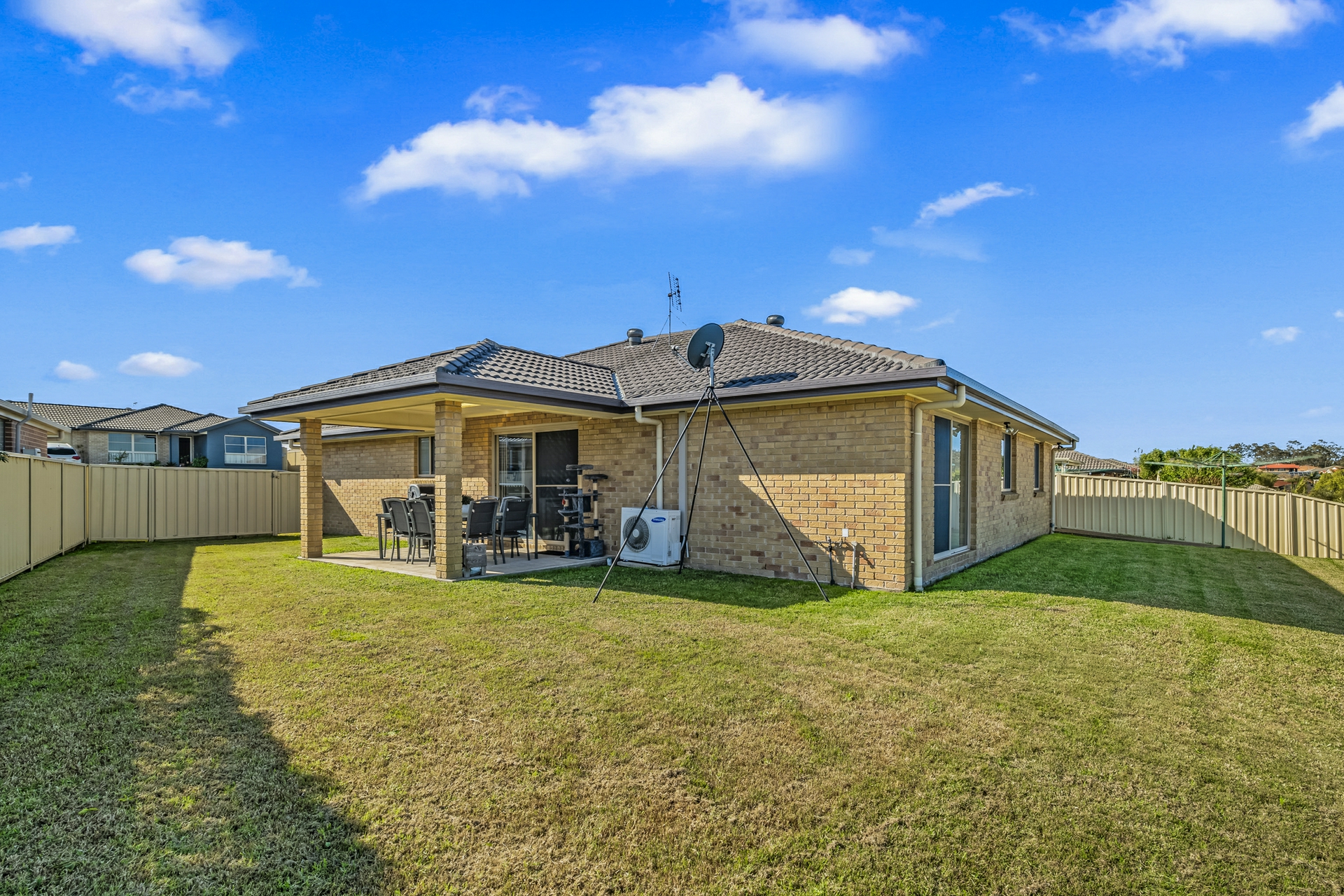 21 Brittany Avenue, RUTHERFORD