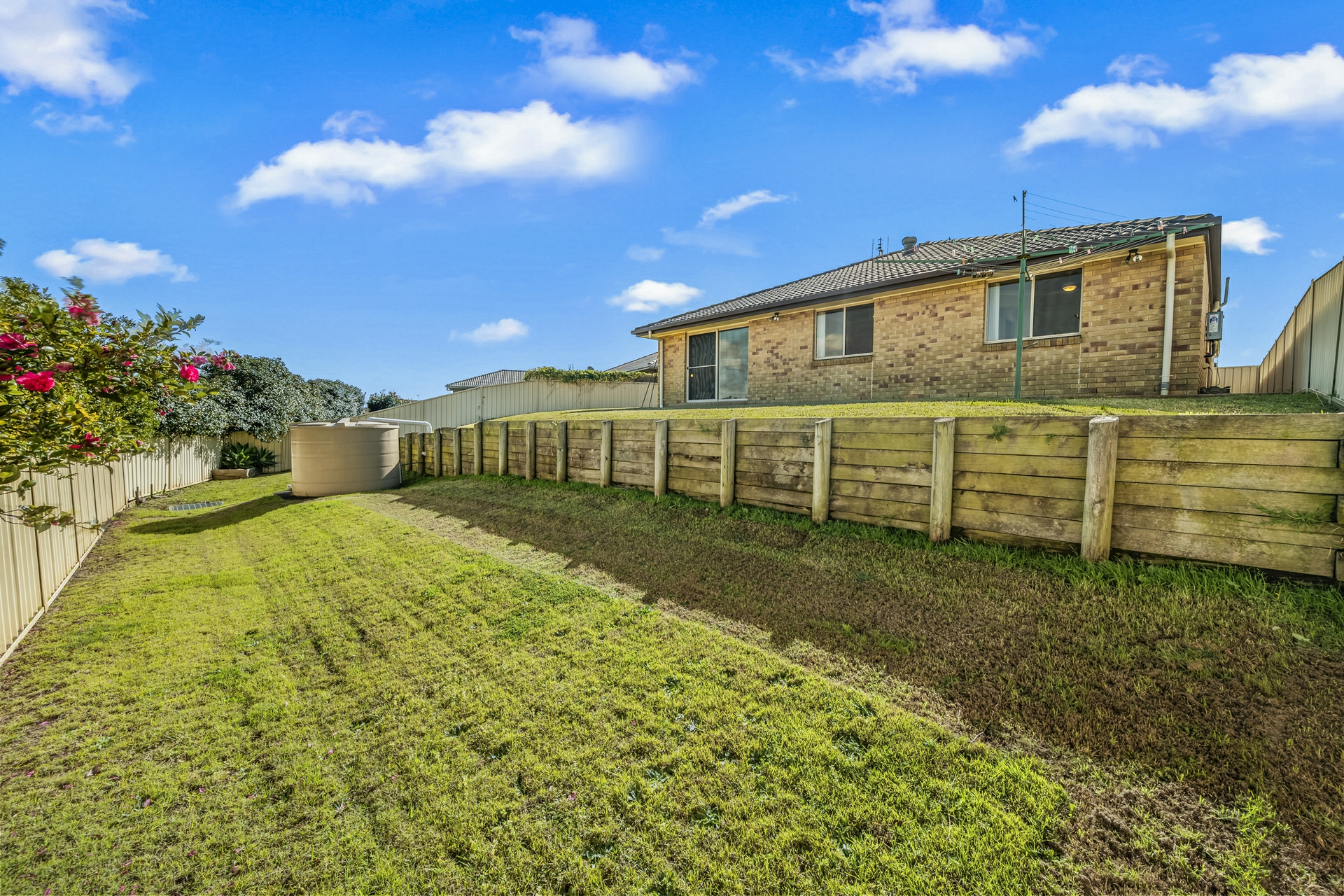 21 Brittany Avenue, RUTHERFORD