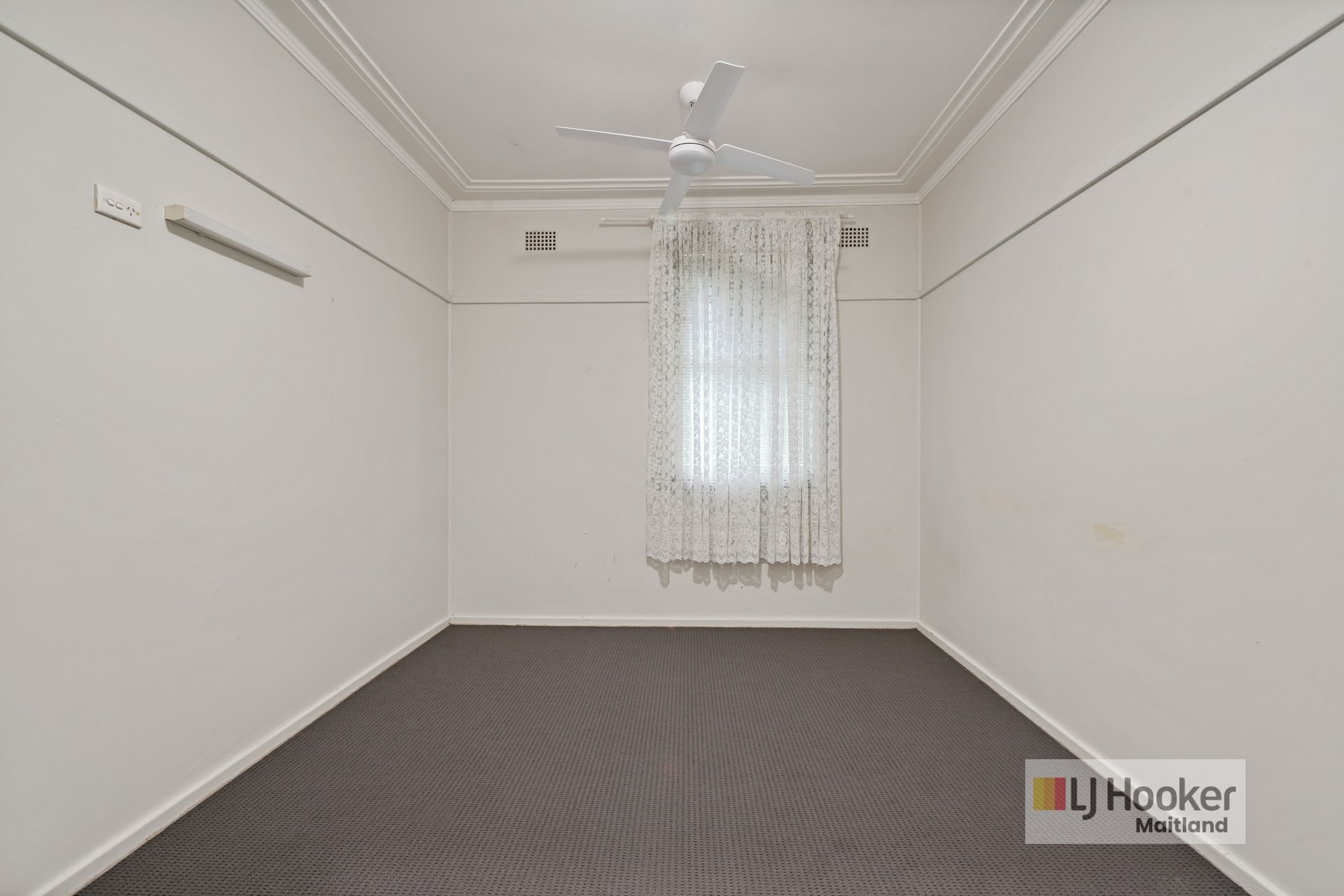 4 Hughes Street, EAST MAITLAND