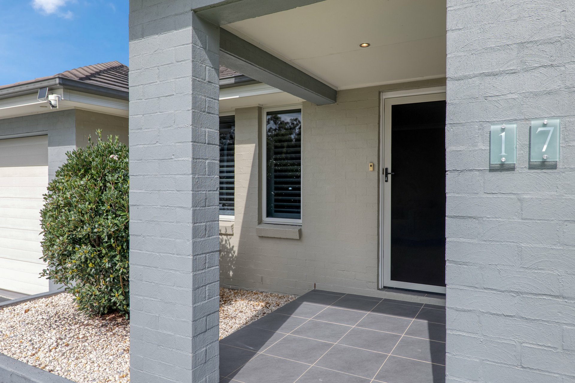 17 Stanley Close — photo 2 of 24