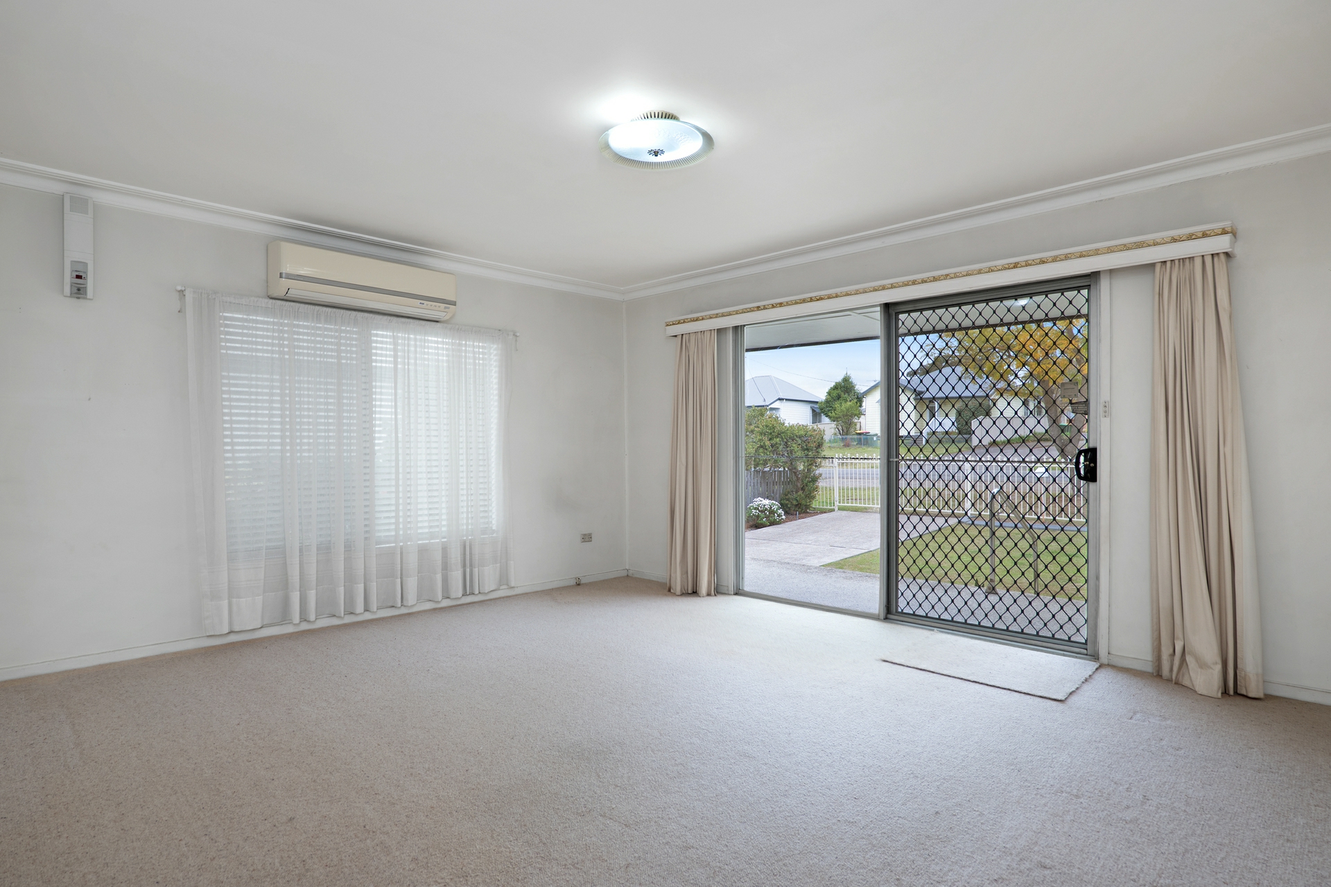 98 Congewai Street — photo 2 of 23