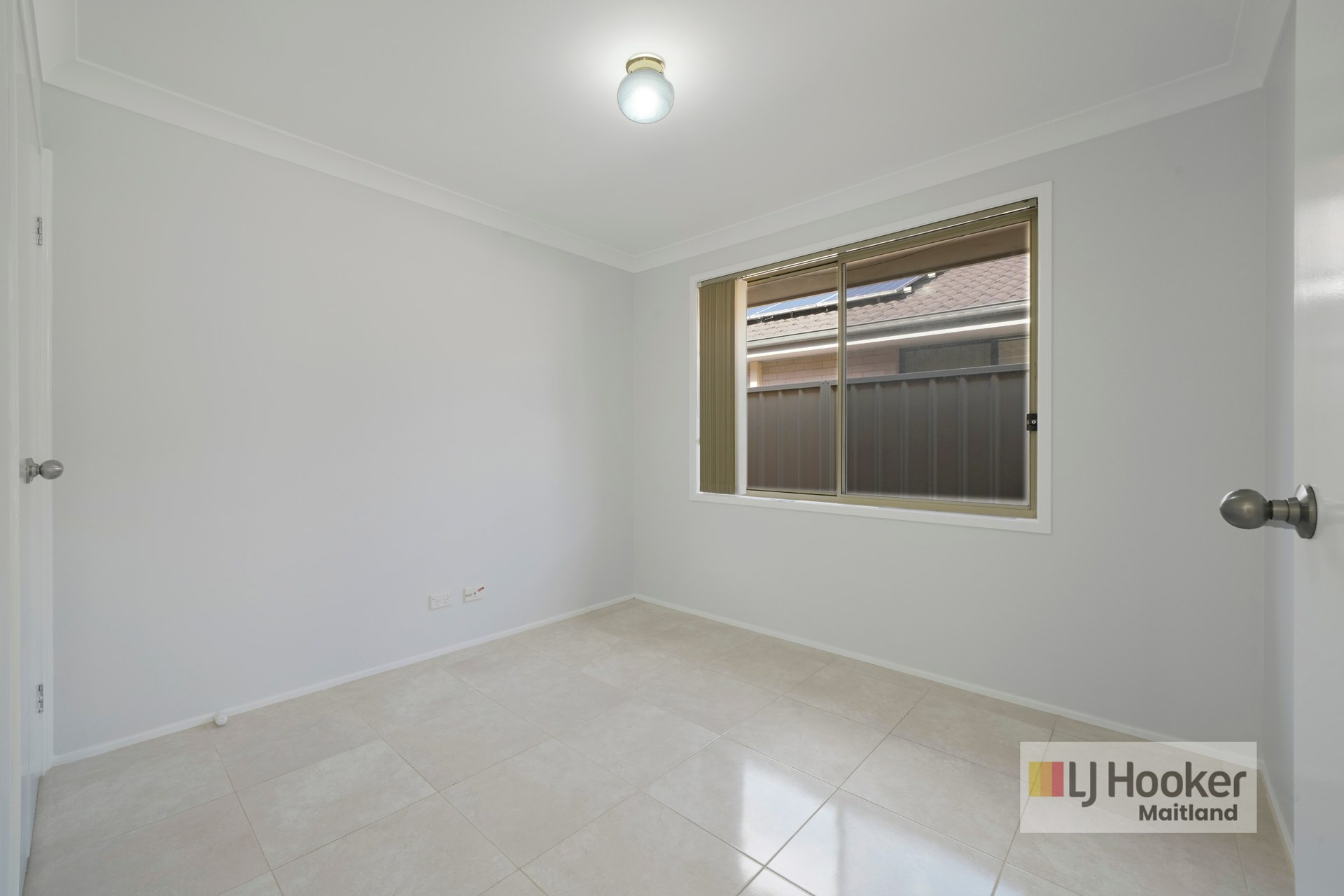 22 Drysdale Crescent — photo 9 of 15
