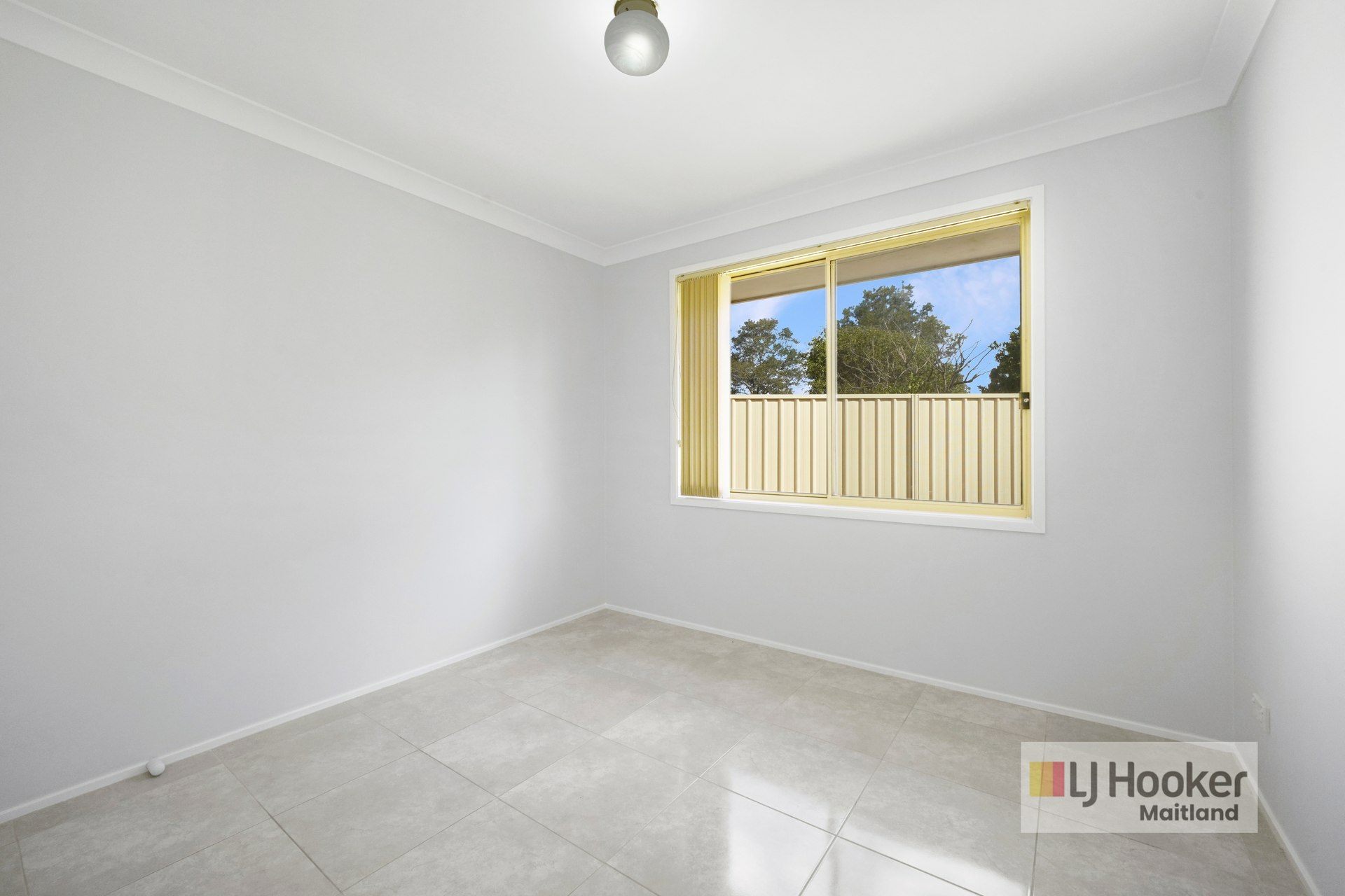 22 Drysdale Crescent — photo 11 of 15