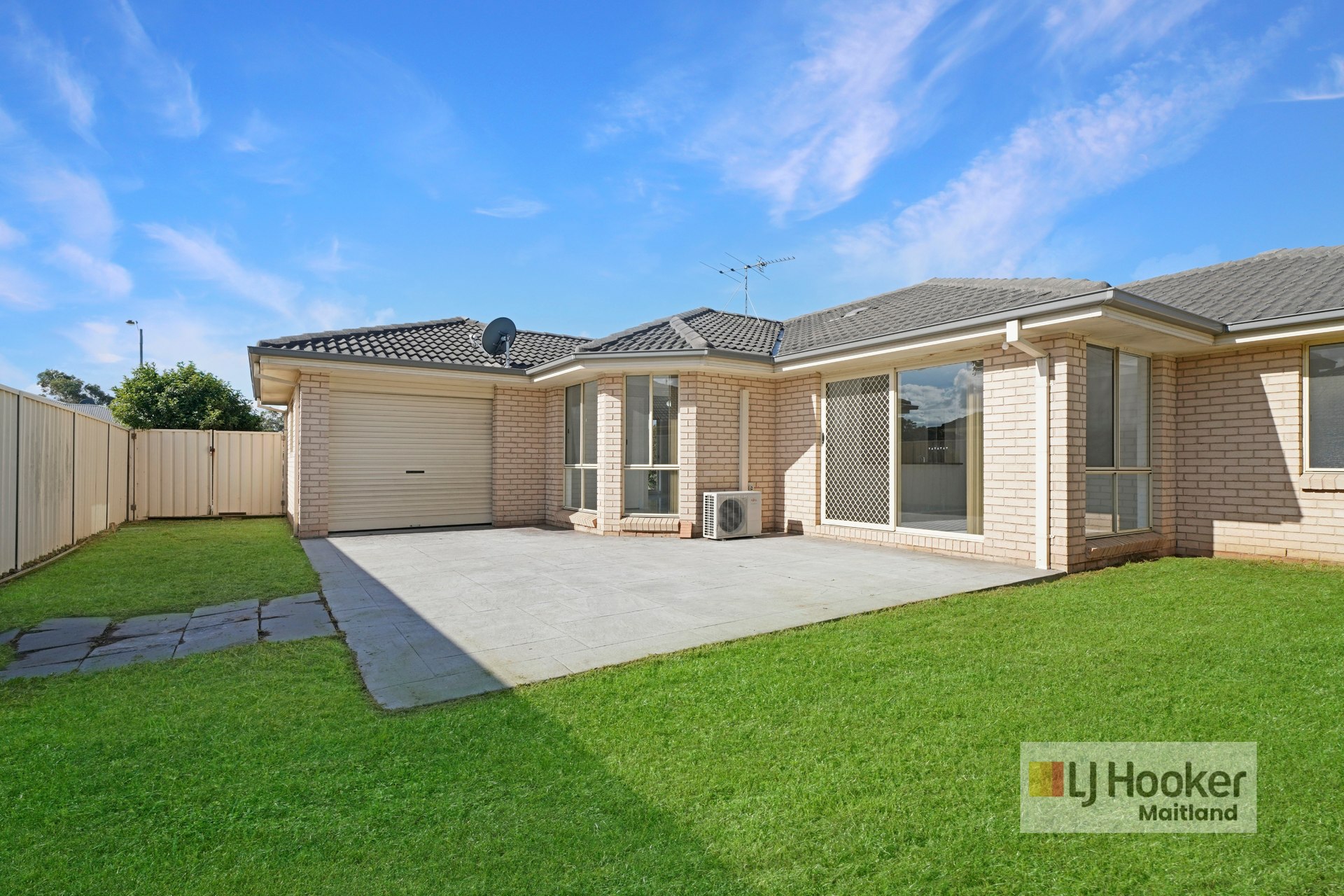 22 Drysdale Crescent — photo 13 of 15