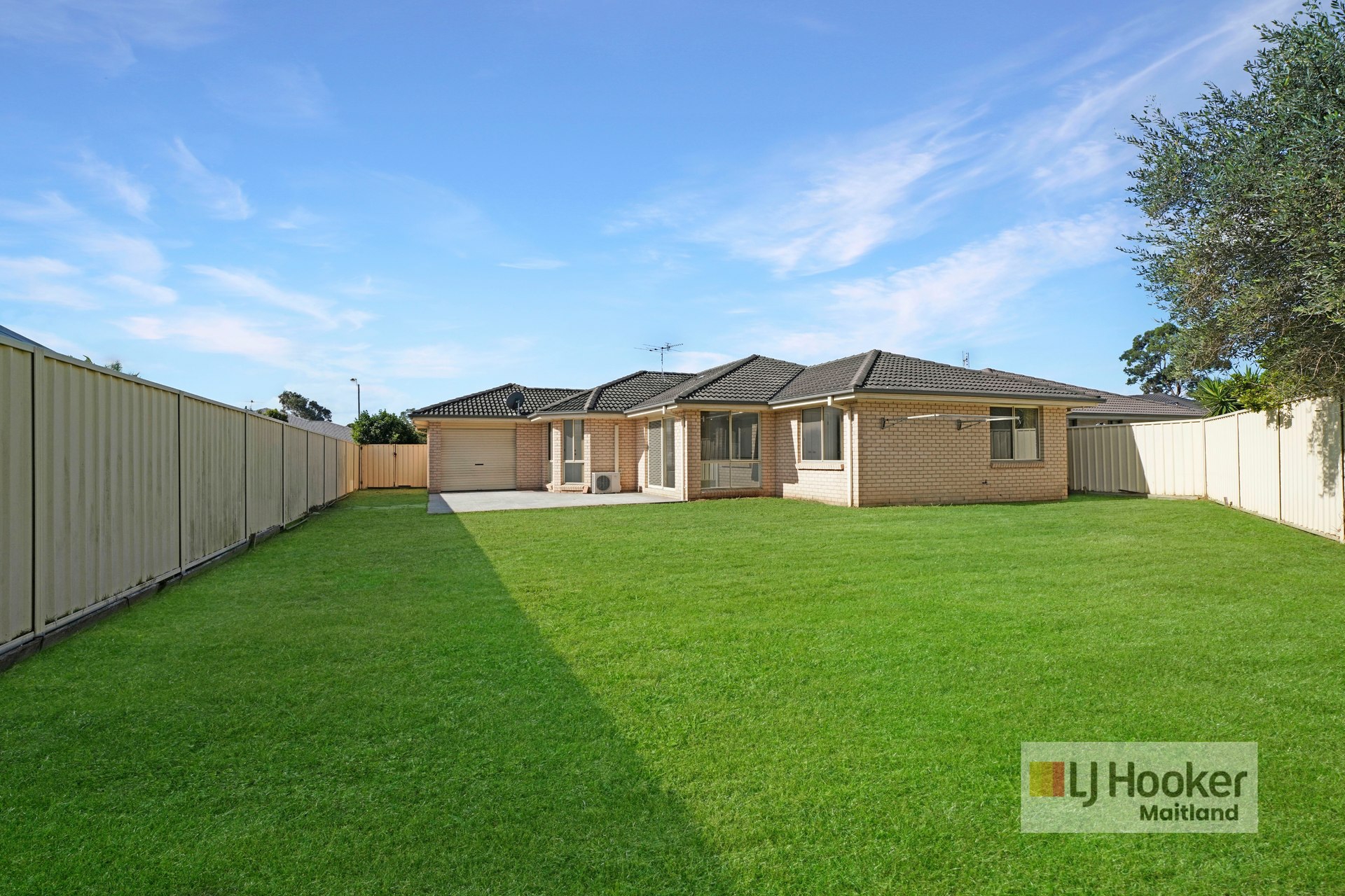 22 Drysdale Crescent — photo 14 of 15