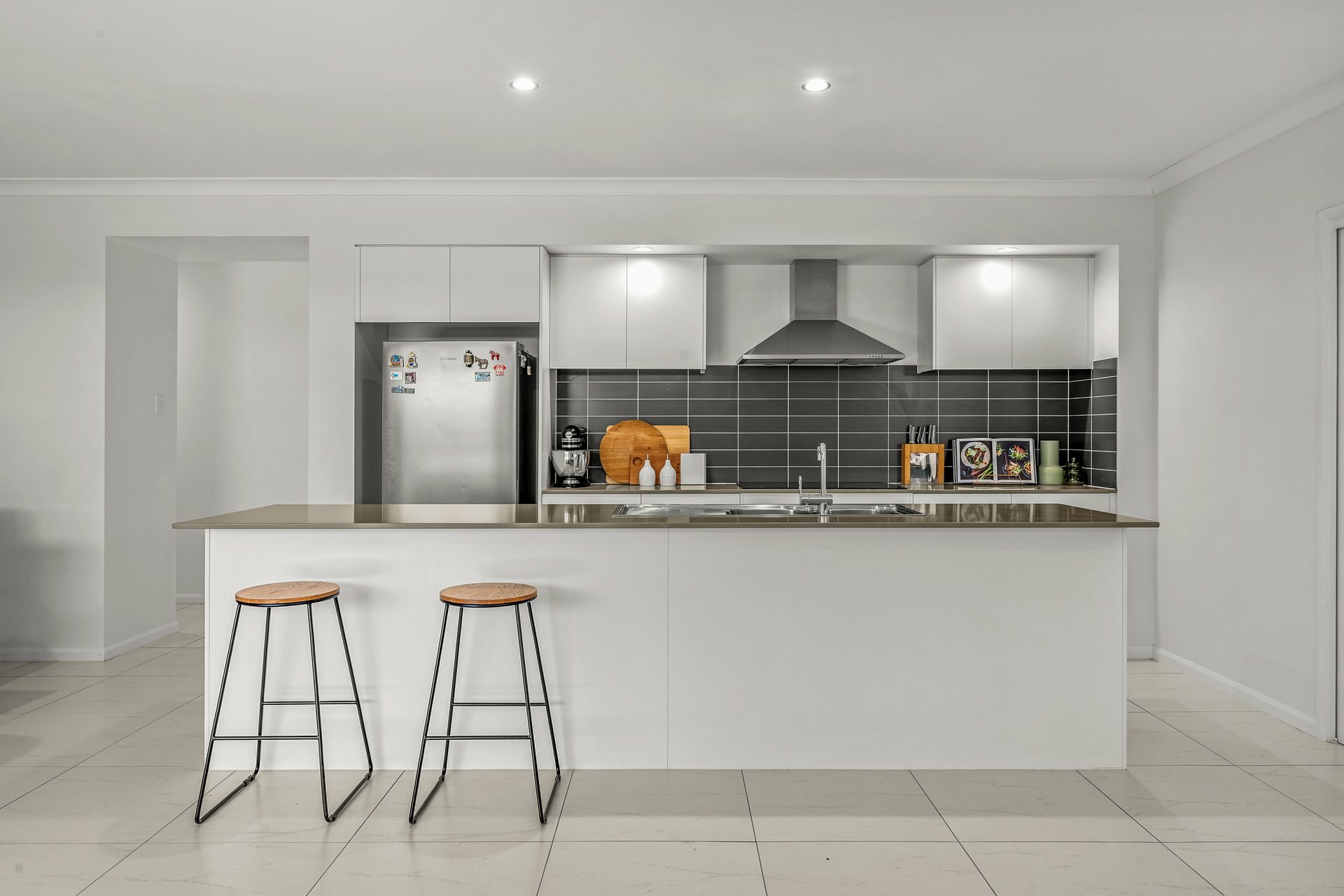 42 Radiant Avenue — photo 3 of 25