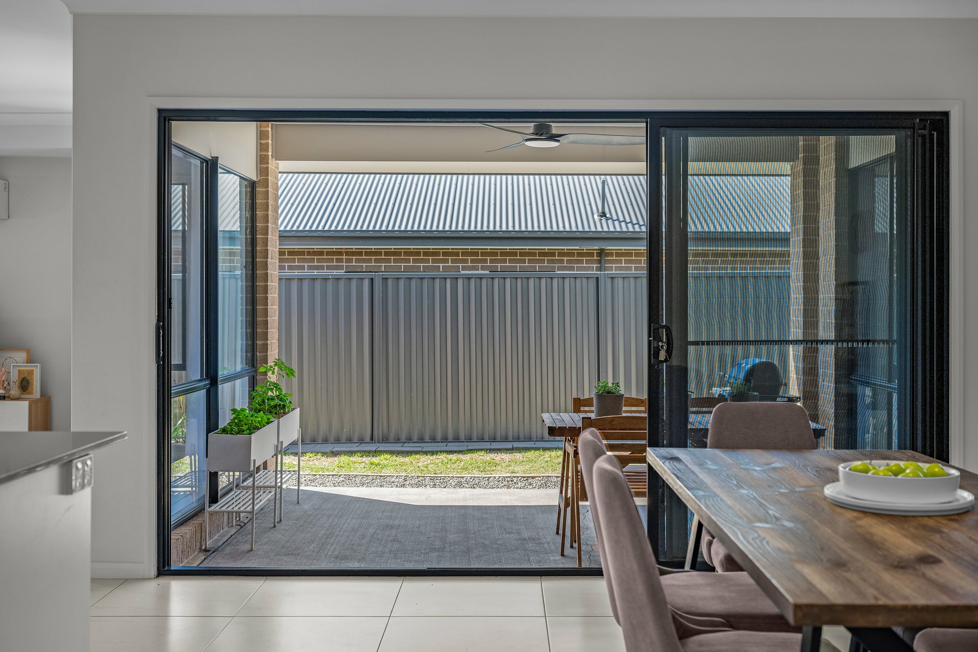 42 Radiant Avenue — photo 9 of 25