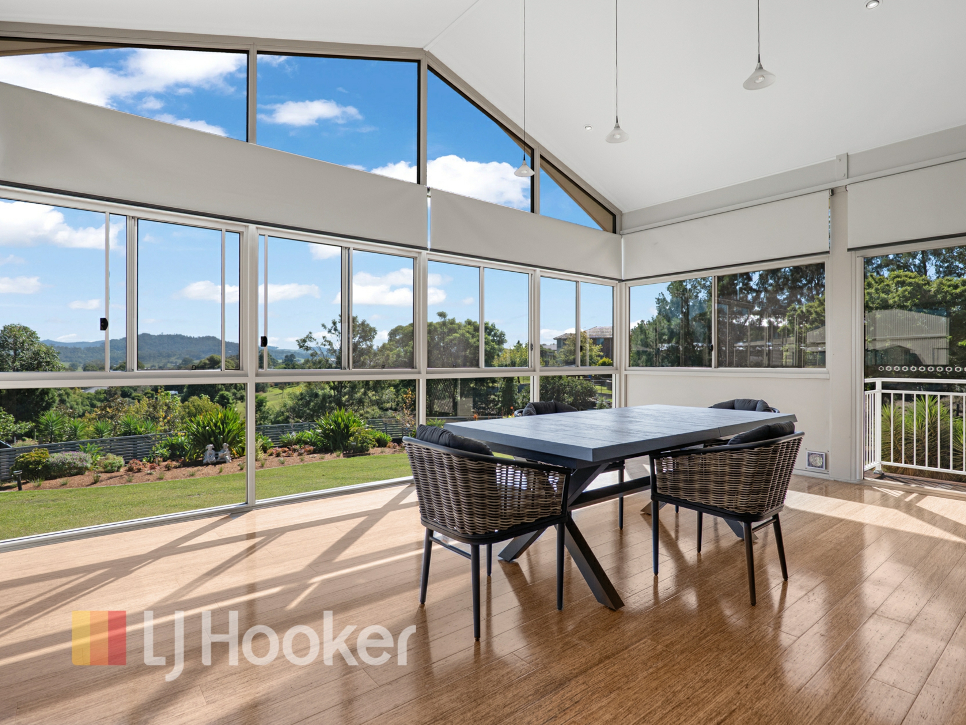 30 Tea Tree Avenue — photo 7 of 23