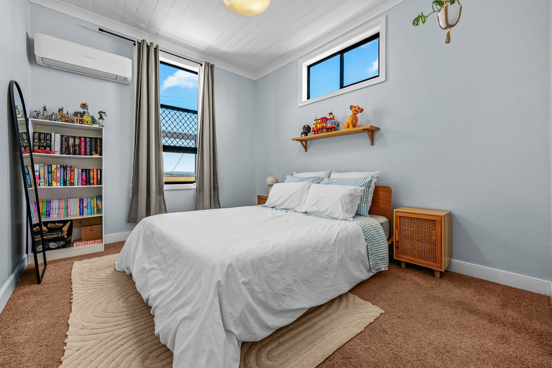 55 Wentworth Street — photo 5 of 21