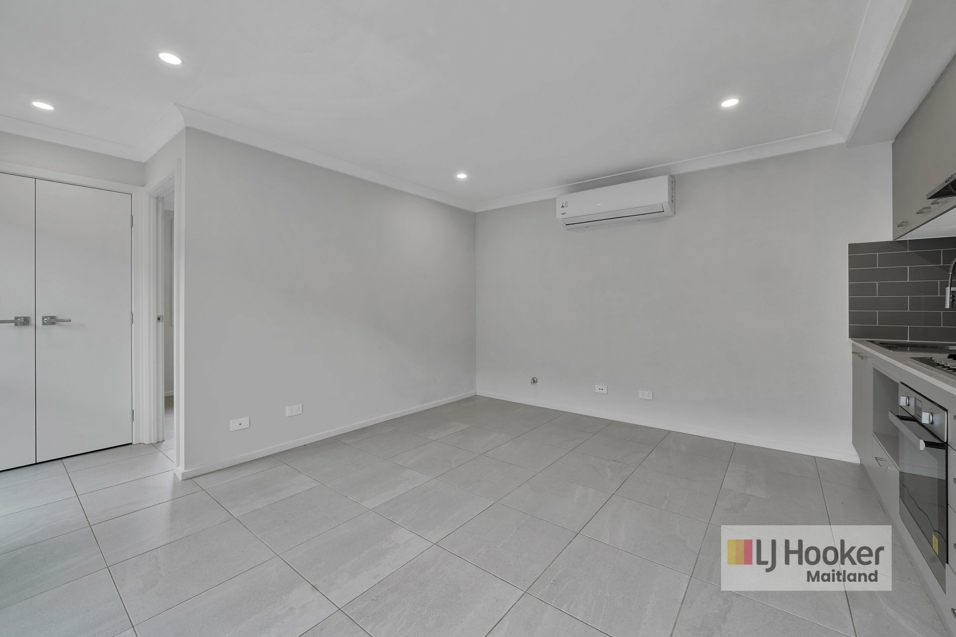 44A Camelia Street — photo 2 of 7