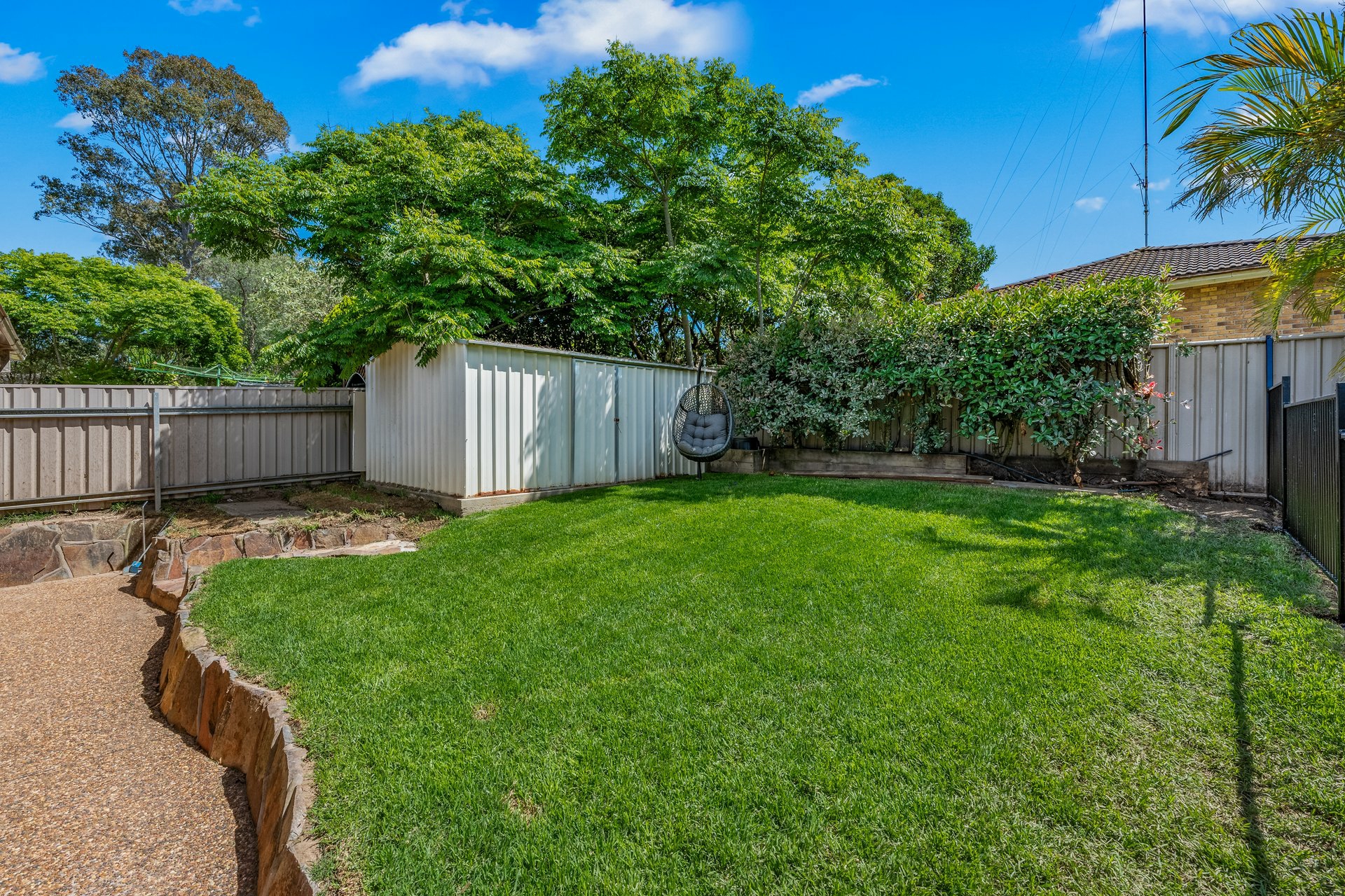 27 Lindeman Street — photo 22 of 24