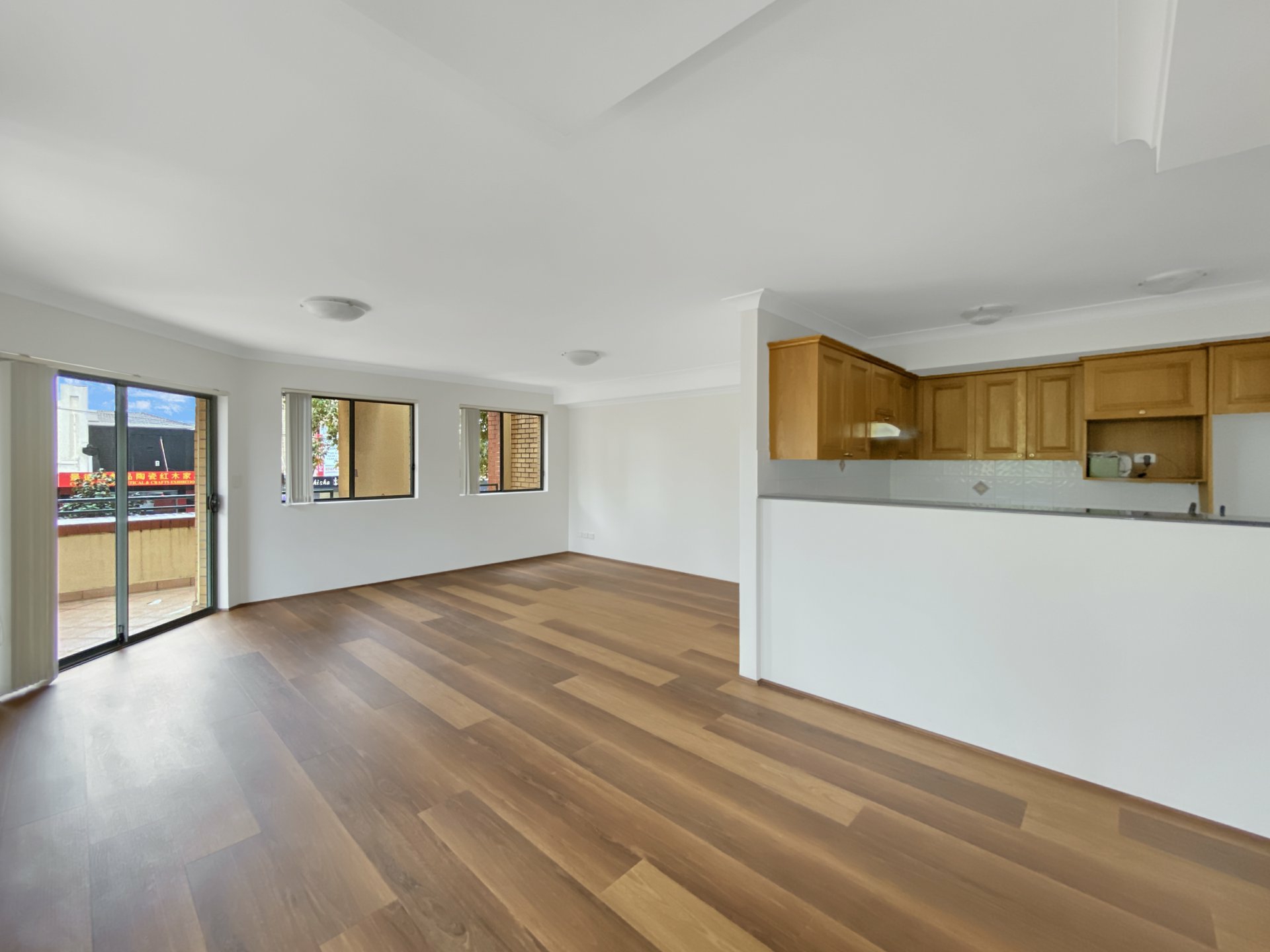 2/266-274 Burwood Road, Burwood