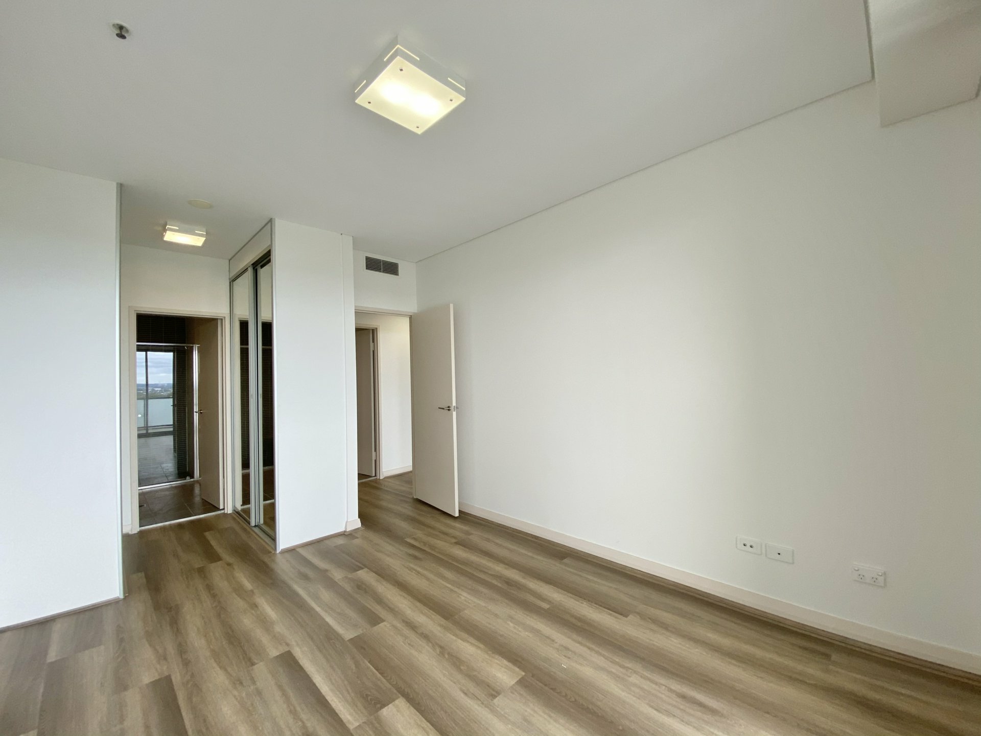 C902/1-17 Elsie Street, BURWOOD