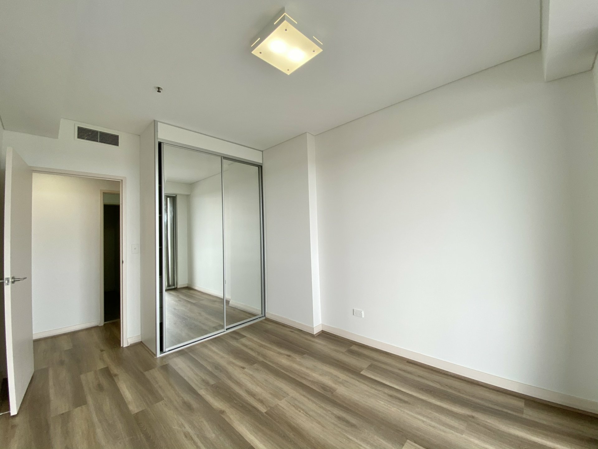 C902/1-17 Elsie Street, BURWOOD