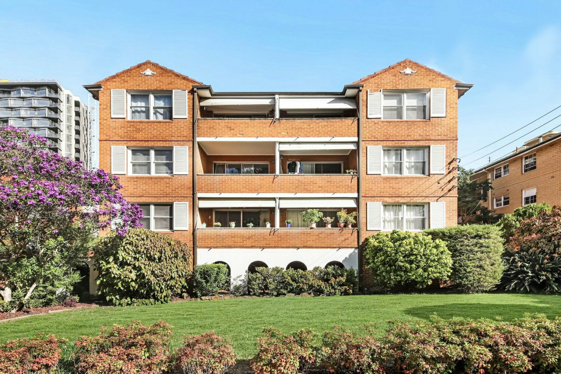 19/18-20 Park Avenue, BURWOOD