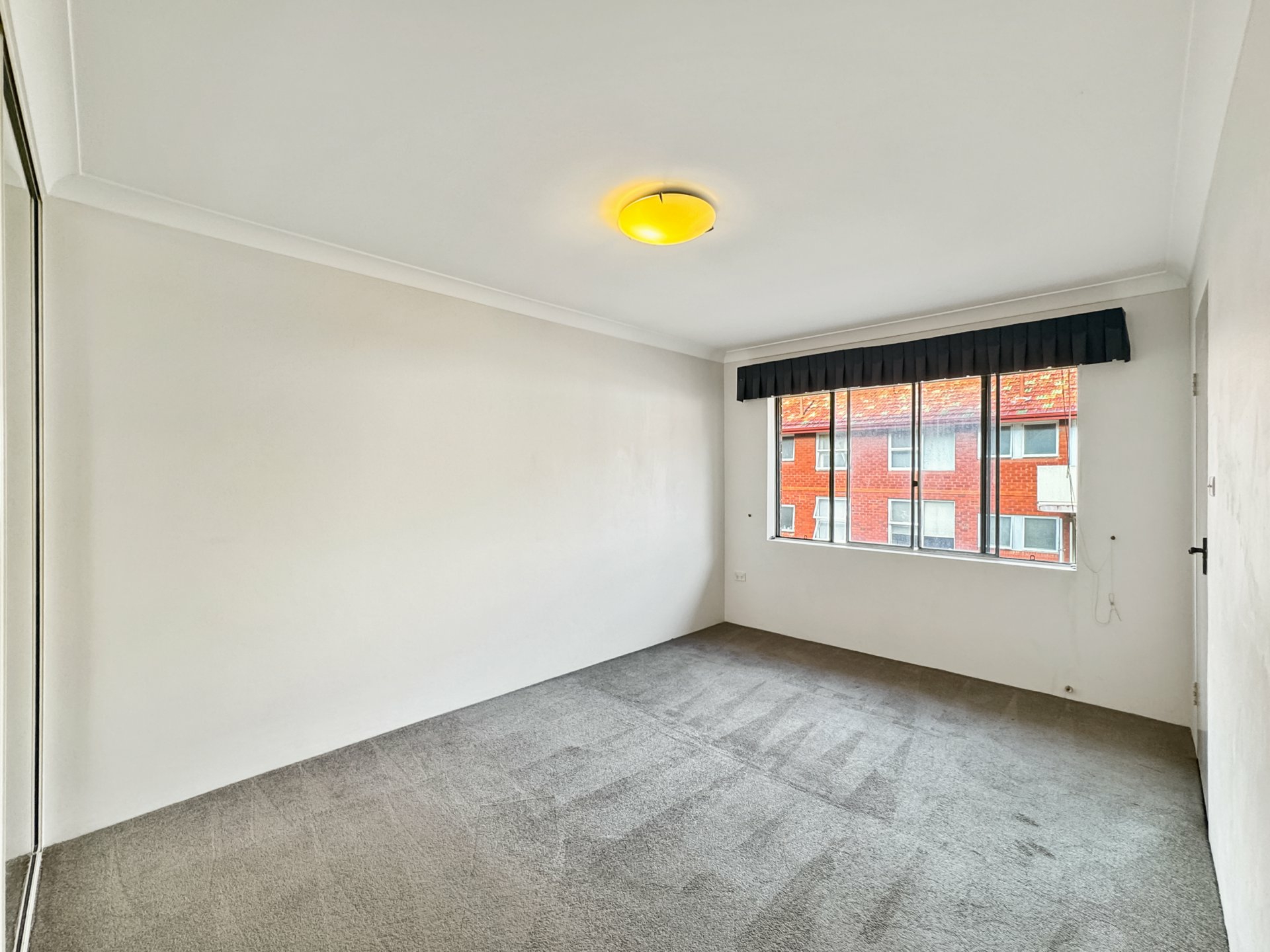 17/10-12 Park Avenue, BURWOOD