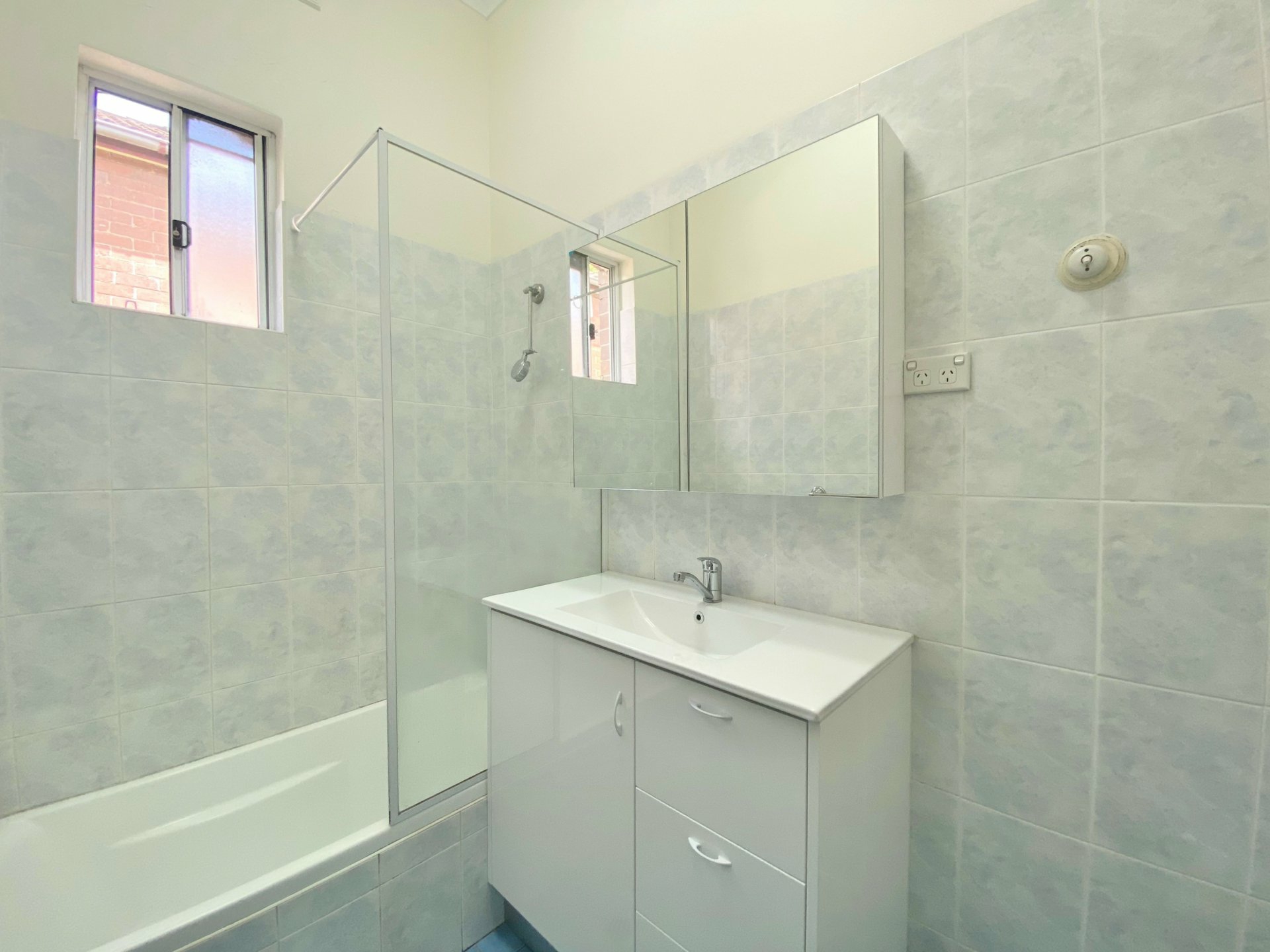 103 Lucas Road, BURWOOD