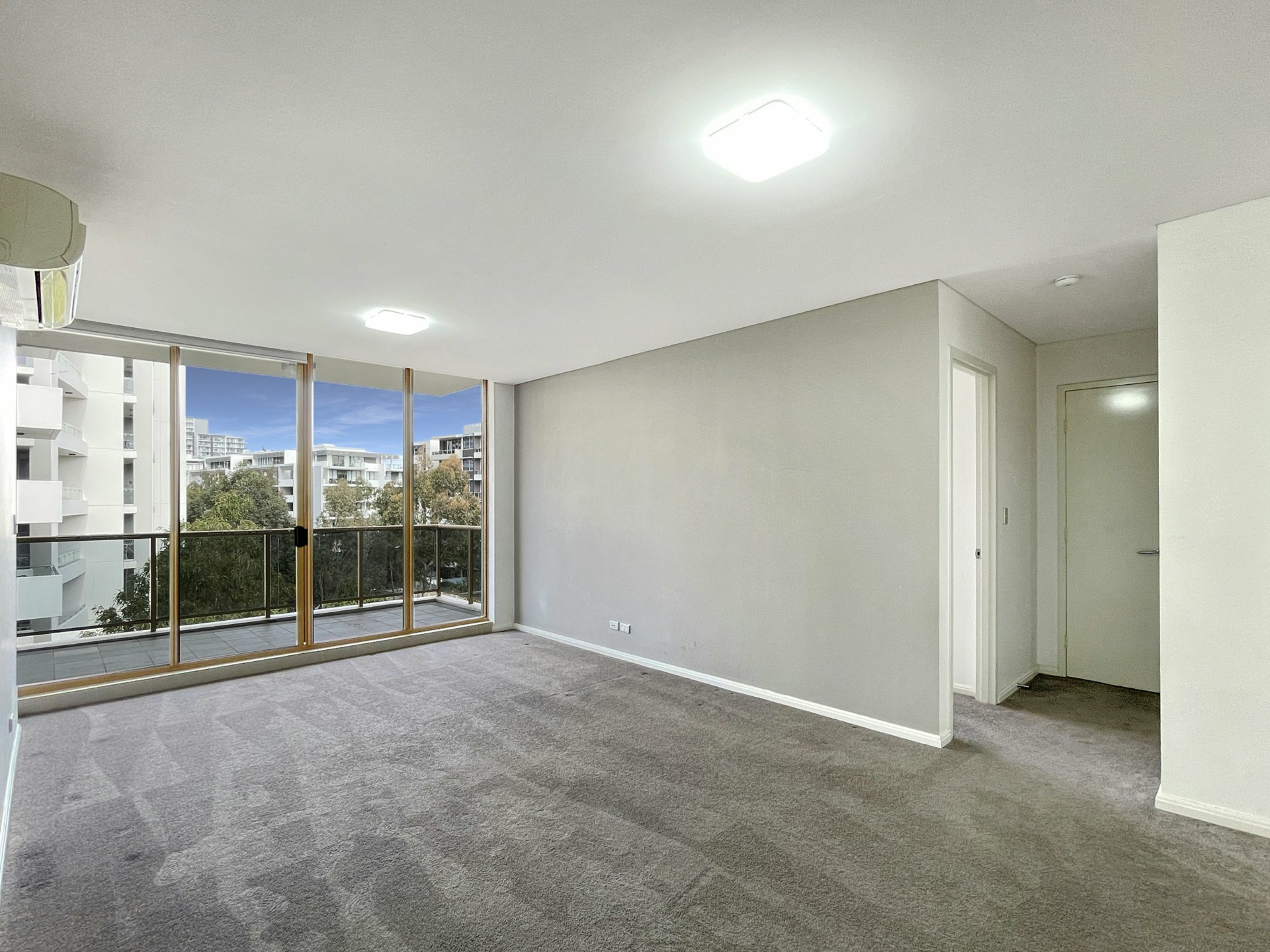 721/89 Shoreline Drive, RHODES