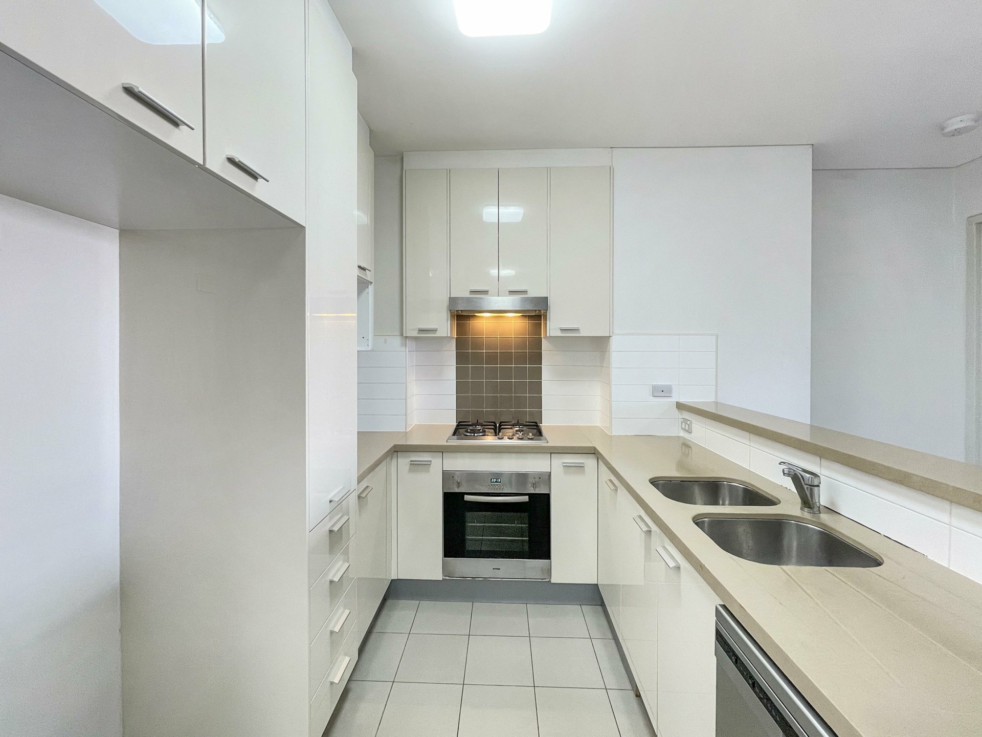 721/89 Shoreline Drive, RHODES