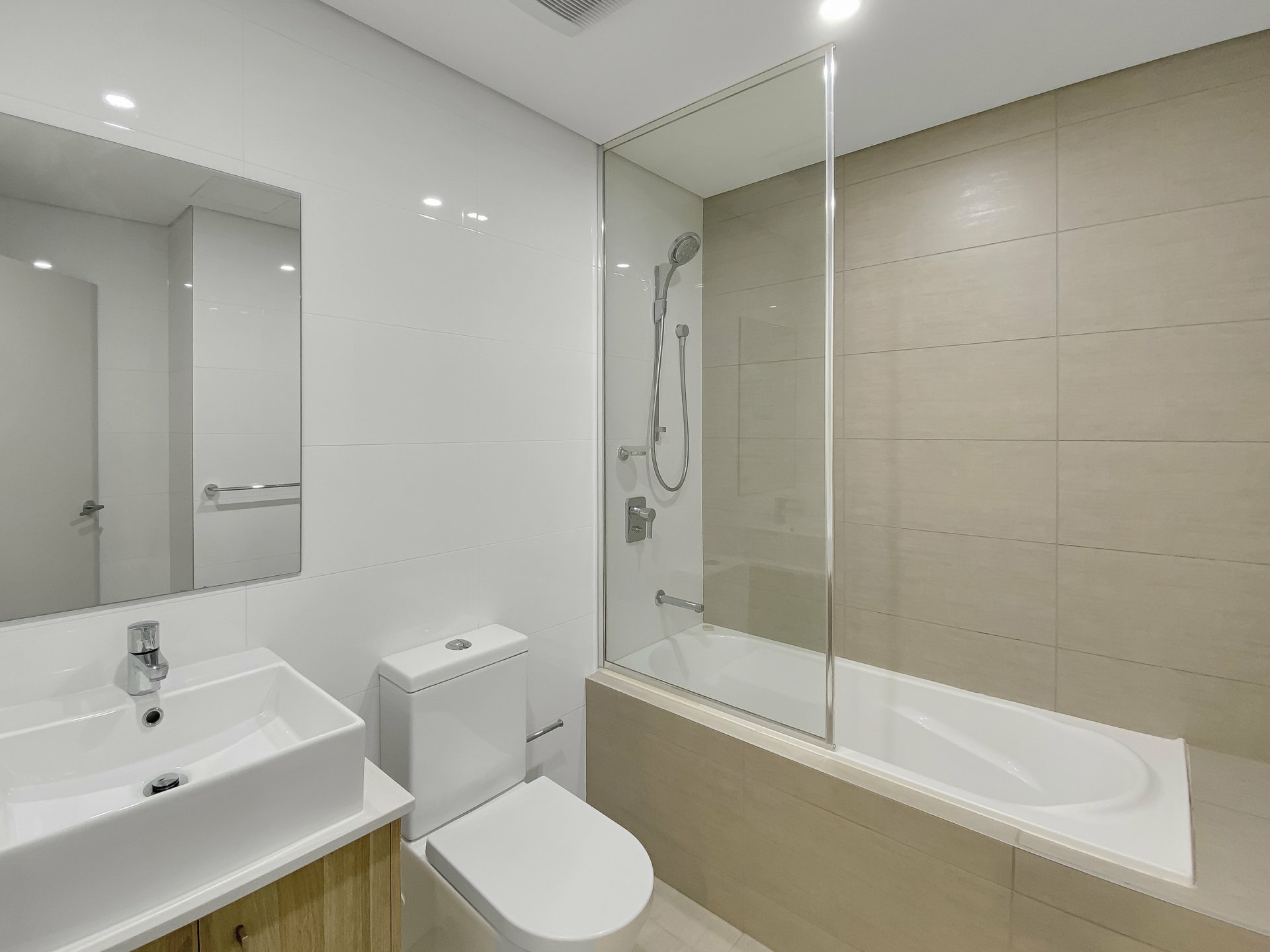 G06/8 Broughton Street, CANTERBURY