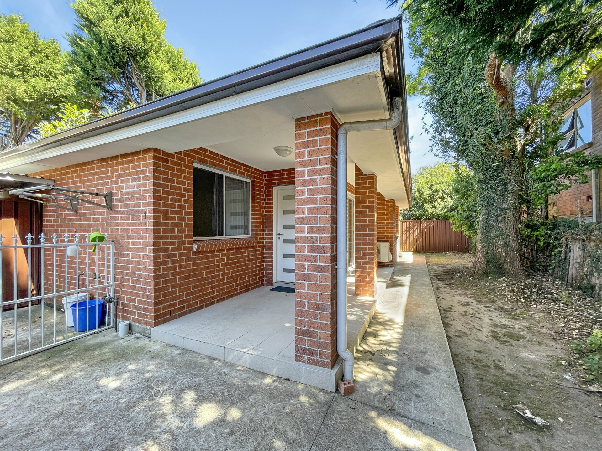 1/33A Angelo Street, BURWOOD