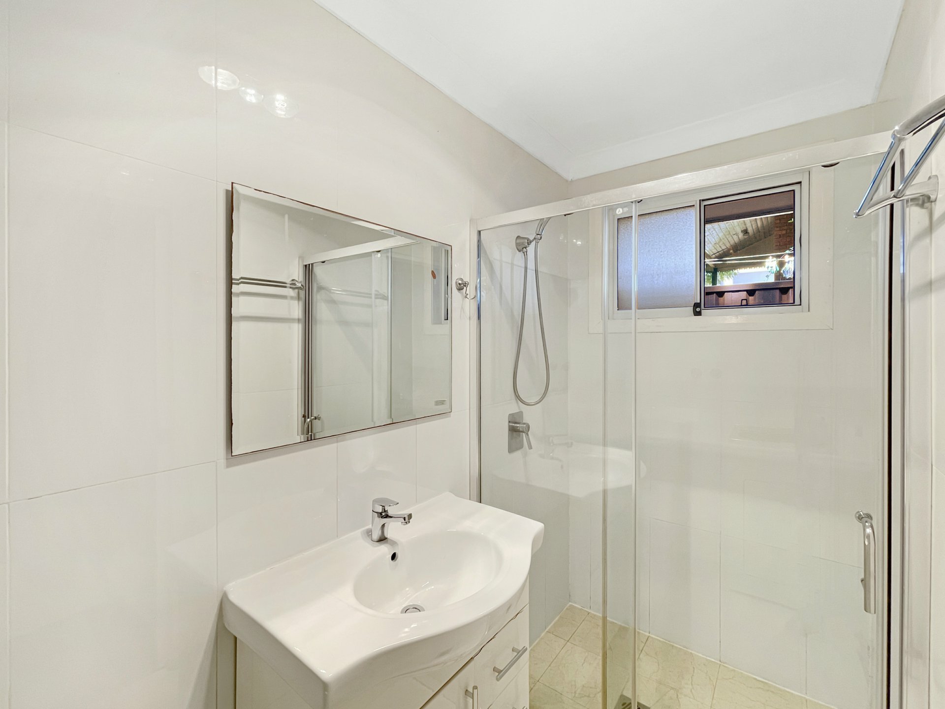 1/33A Angelo Street, BURWOOD