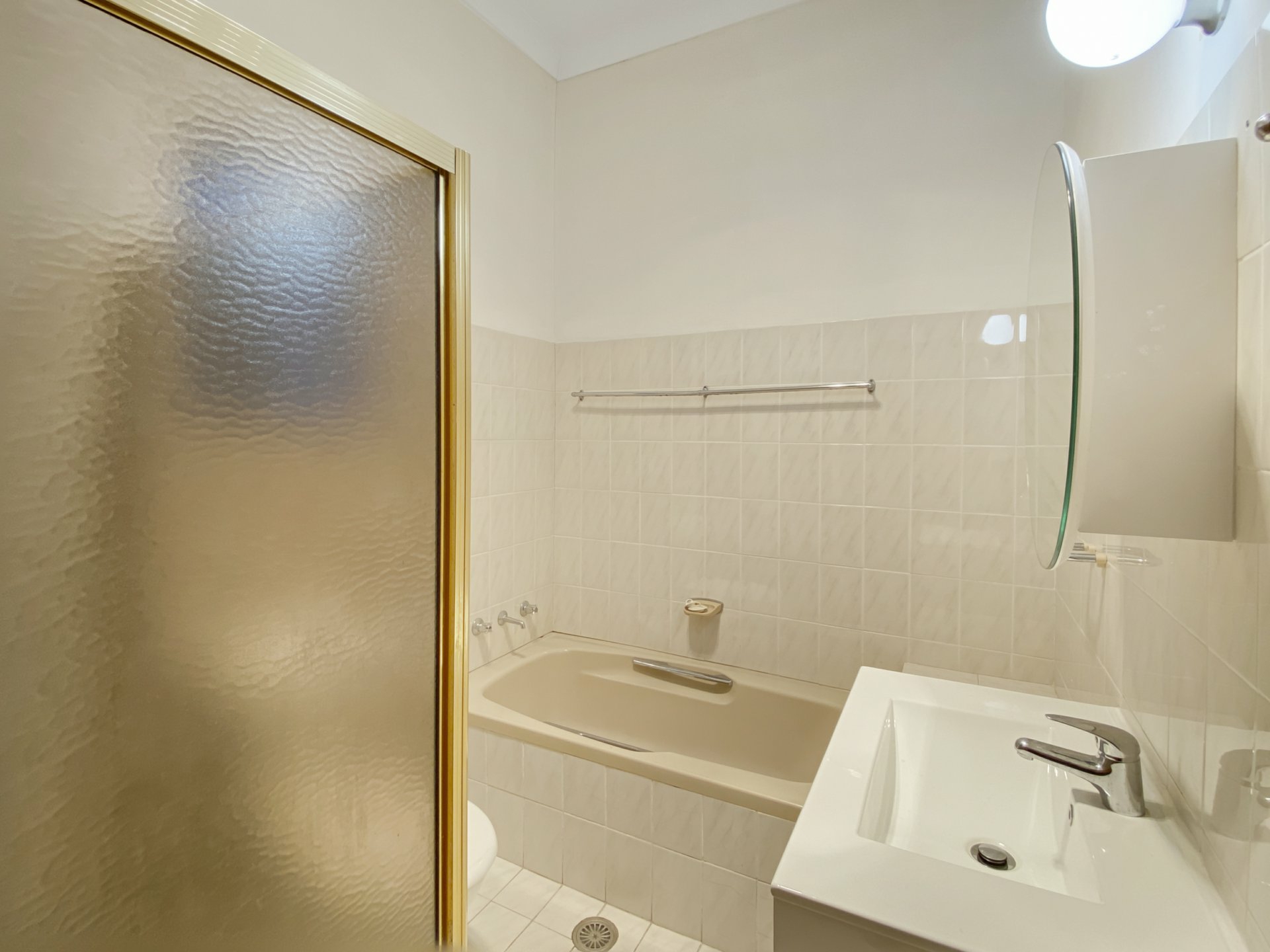 10 Milton St, BURWOOD