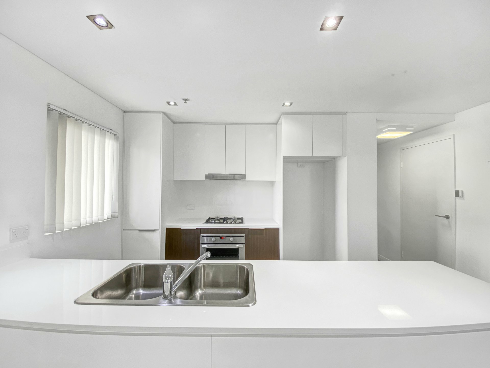 B304/1-17 Elsie Street, BURWOOD