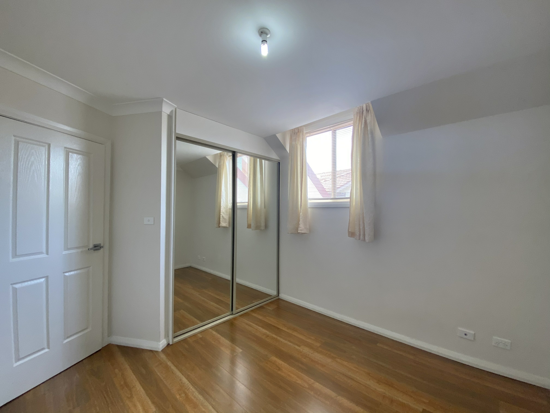 4/76 Burwood Road, BURWOOD HEIGHTS