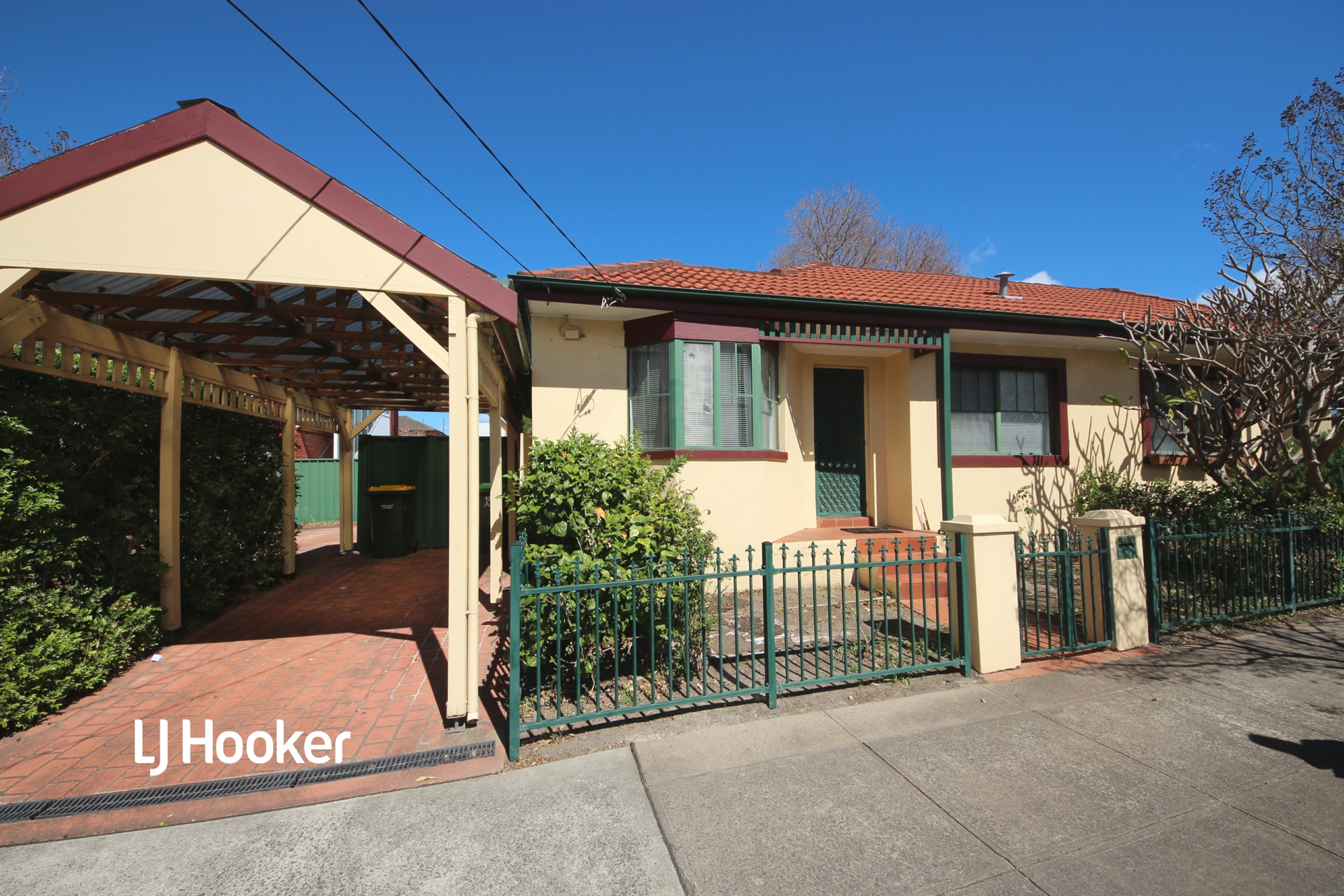 2/132 Croydon Road, CROYDON
