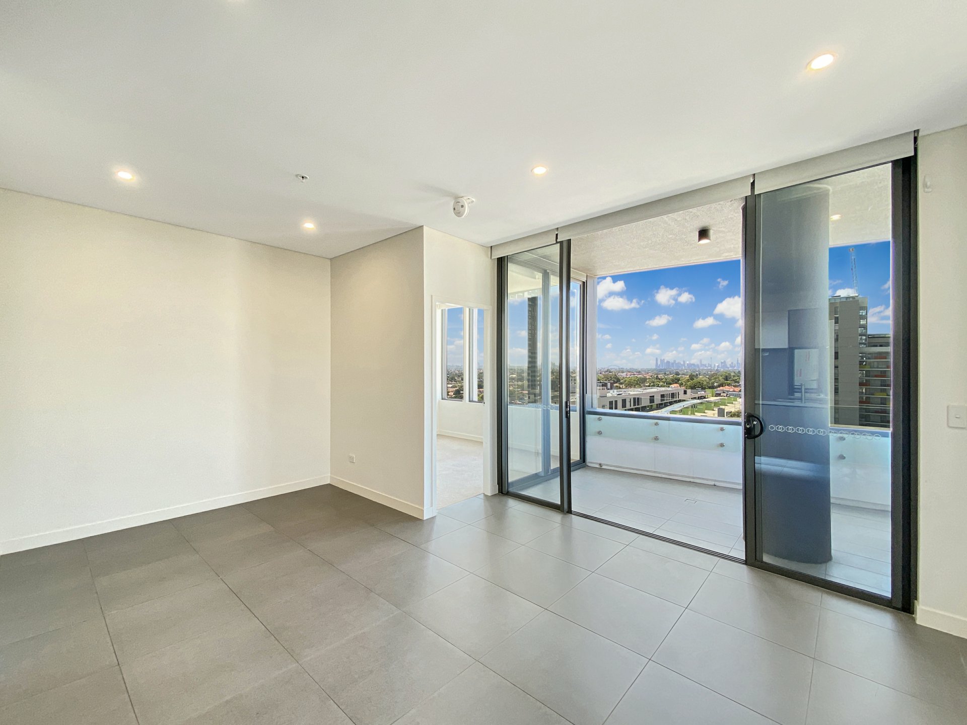 1206/2a Elsie Street, BURWOOD