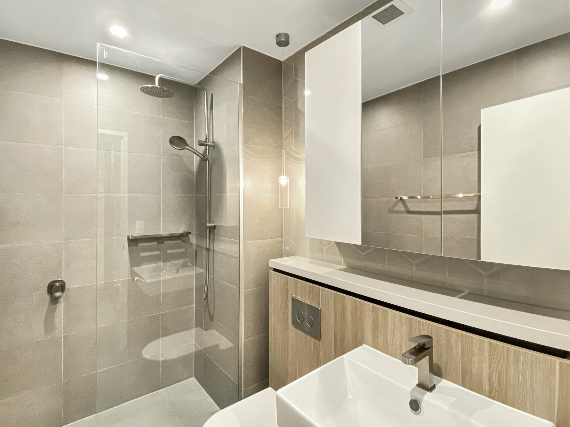 1206/2a Elsie Street, BURWOOD