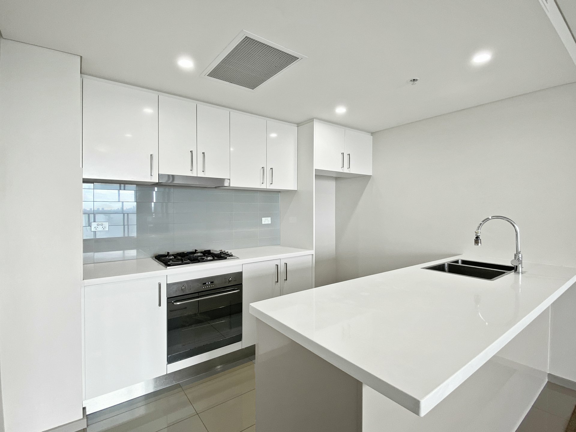 1105/36-38 Victoria Street, BURWOOD