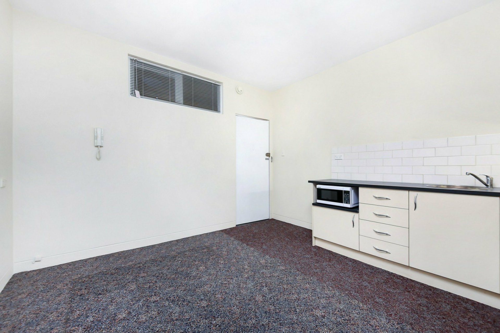 20/35 George Street, BURWOOD
