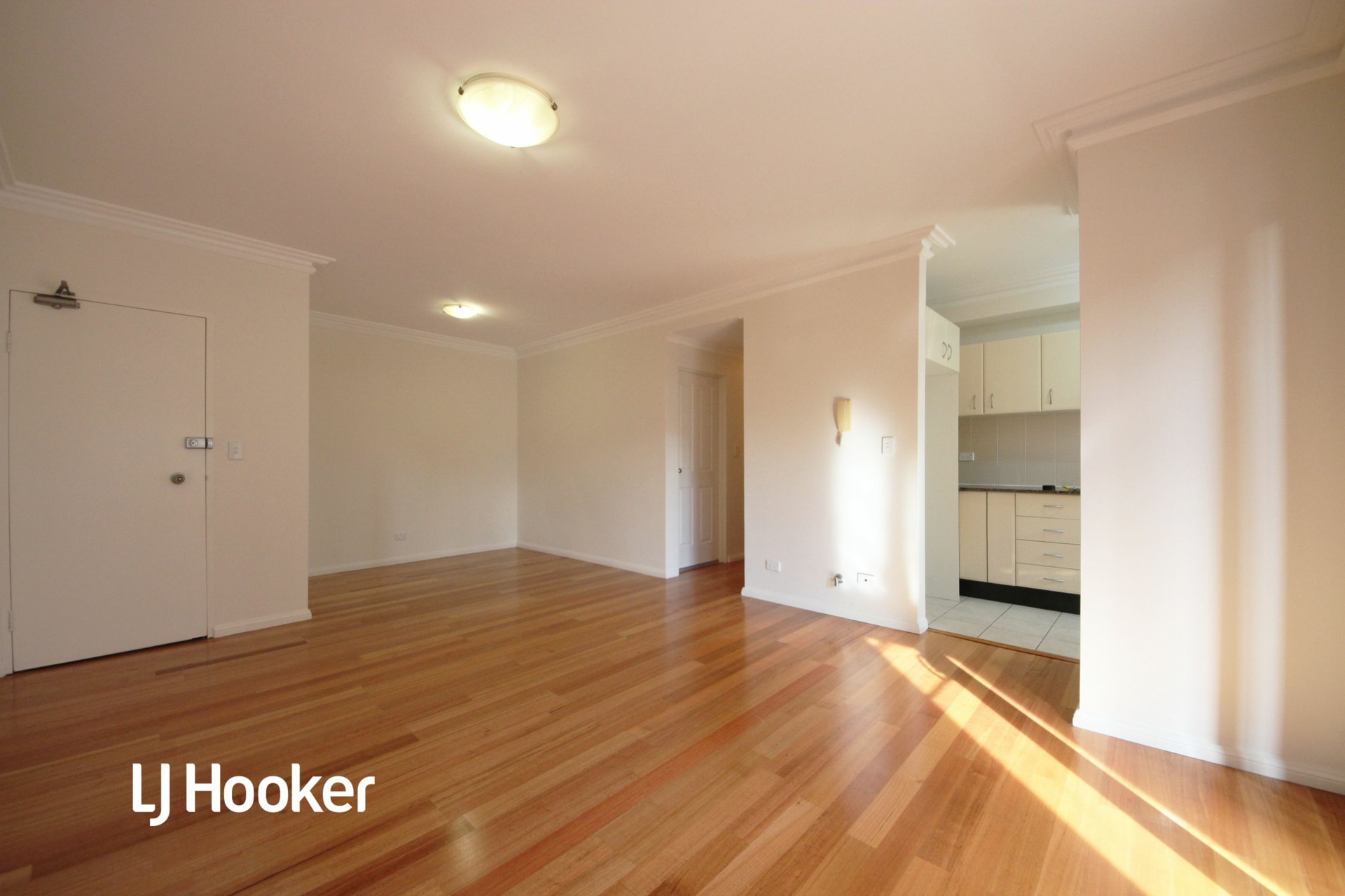 12/30 Gordon Street, BURWOOD