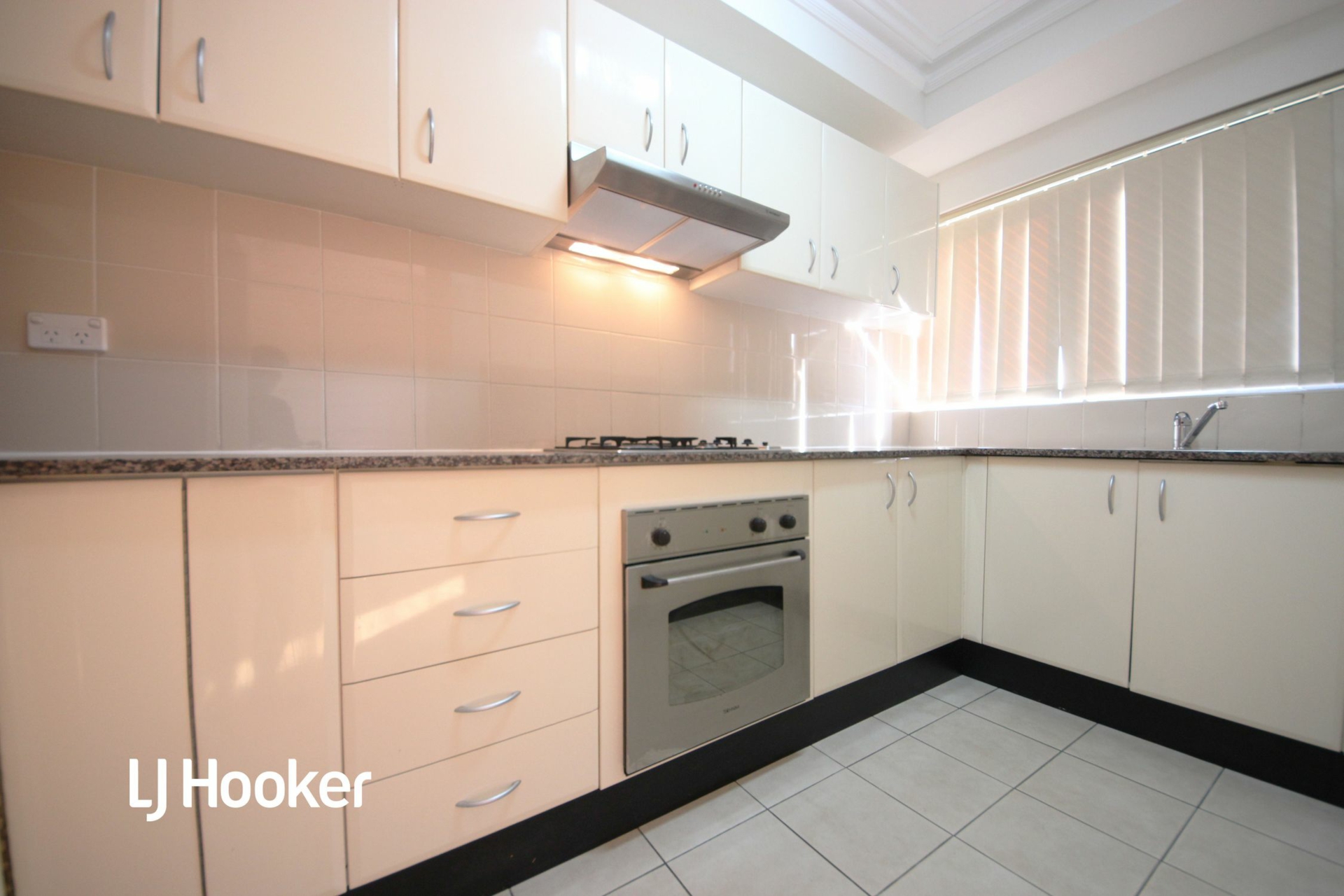 12/30 Gordon Street, BURWOOD