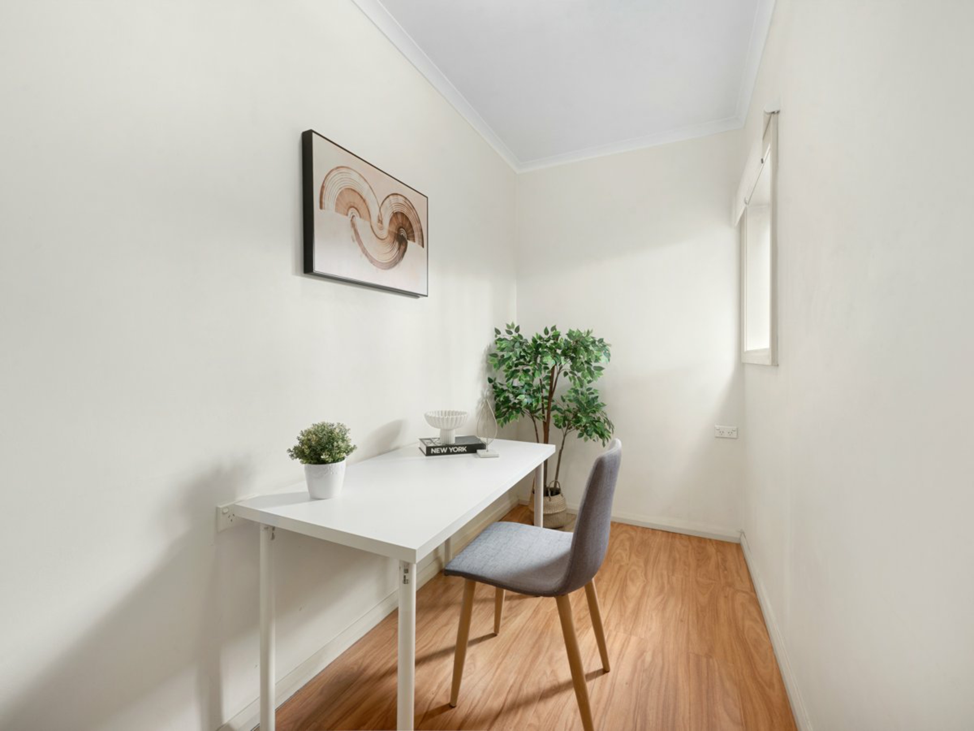 1 Gladstone Street — photo 9 of 20