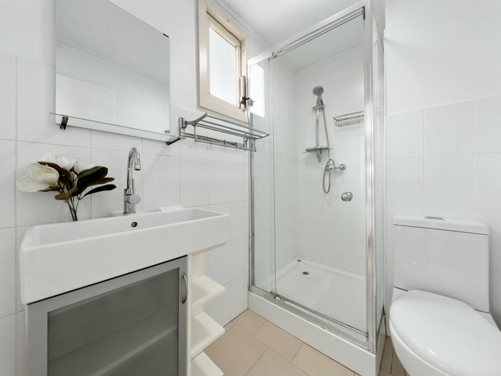 1 Gladstone Street — photo 10 of 20