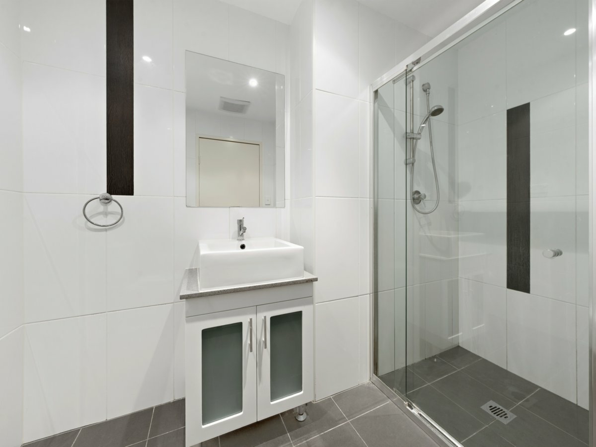 1301/1-3 Elizabeth Street — photo 7 of 9