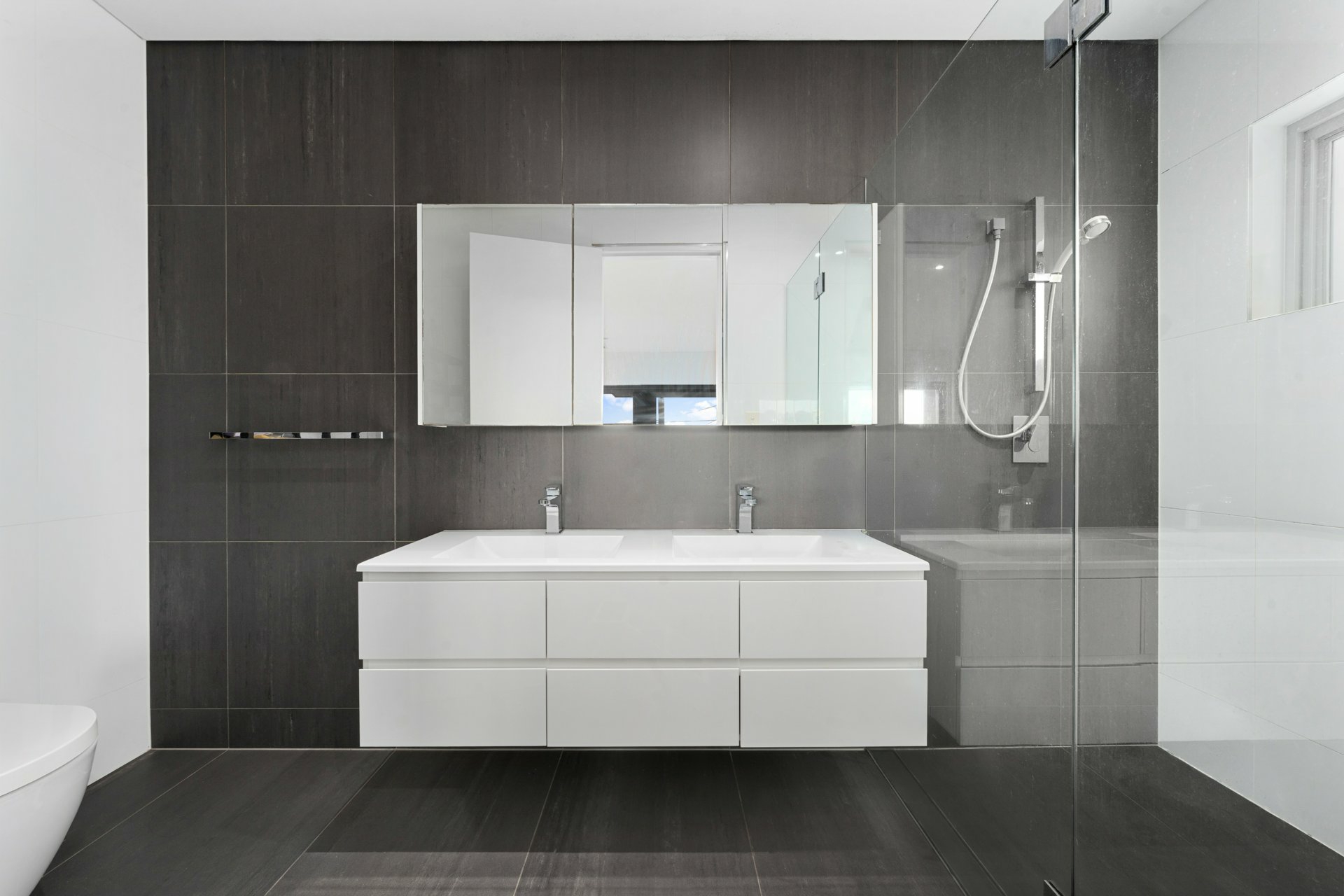 14 Coffey Street — photo 10 of 11