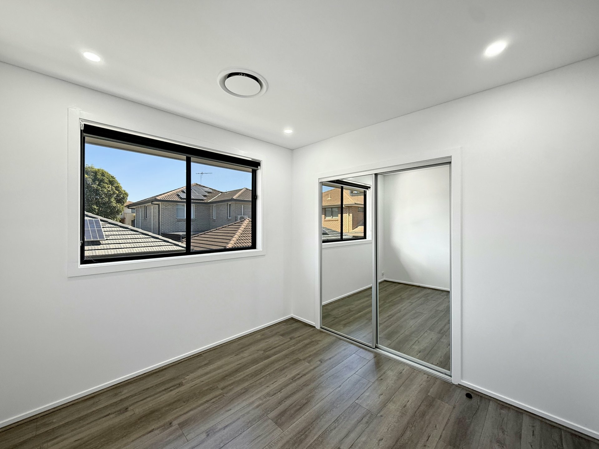 17 Hoy Street — photo 9 of 11