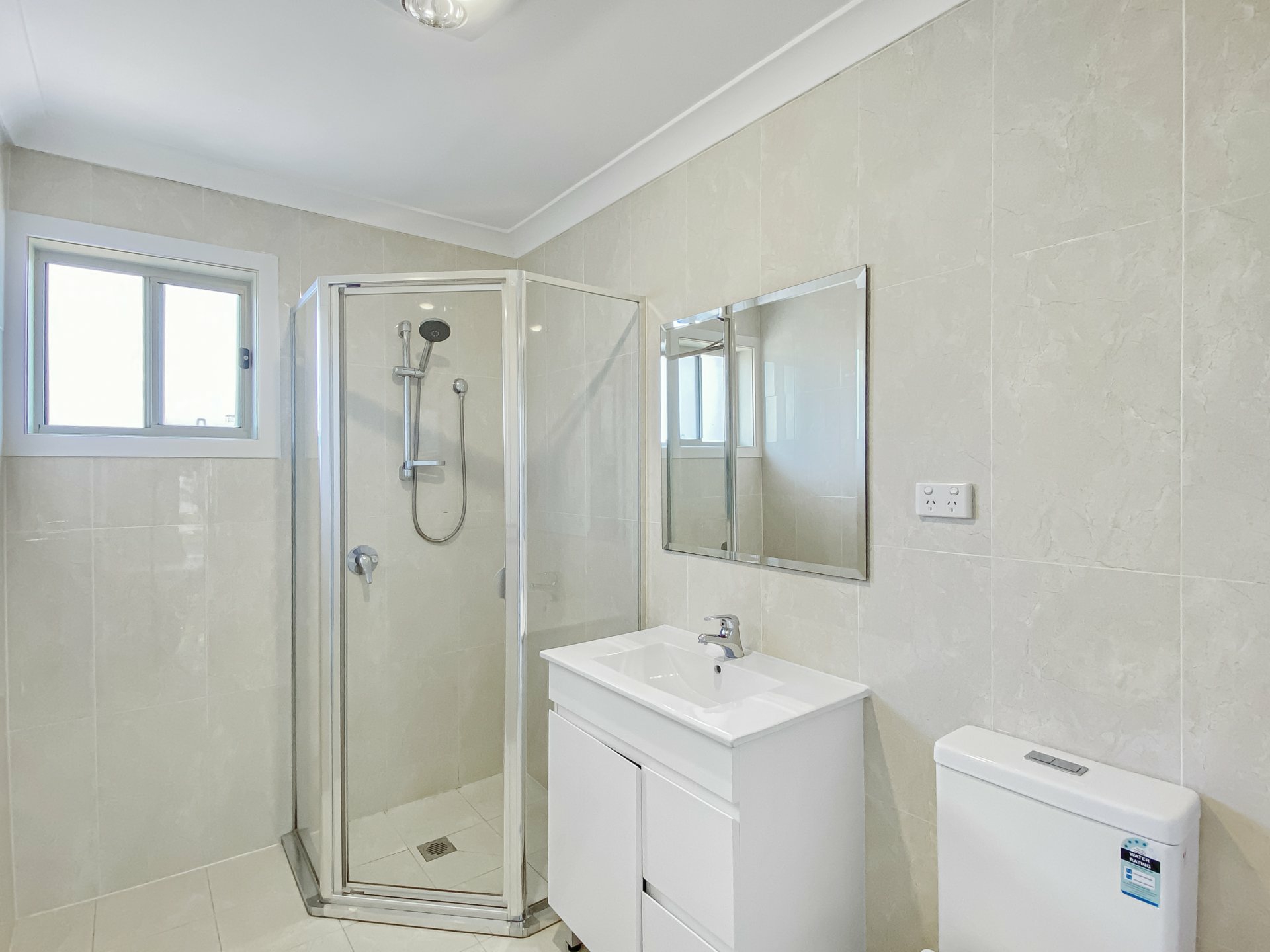 21B Blackwall Point Road — photo 6 of 7