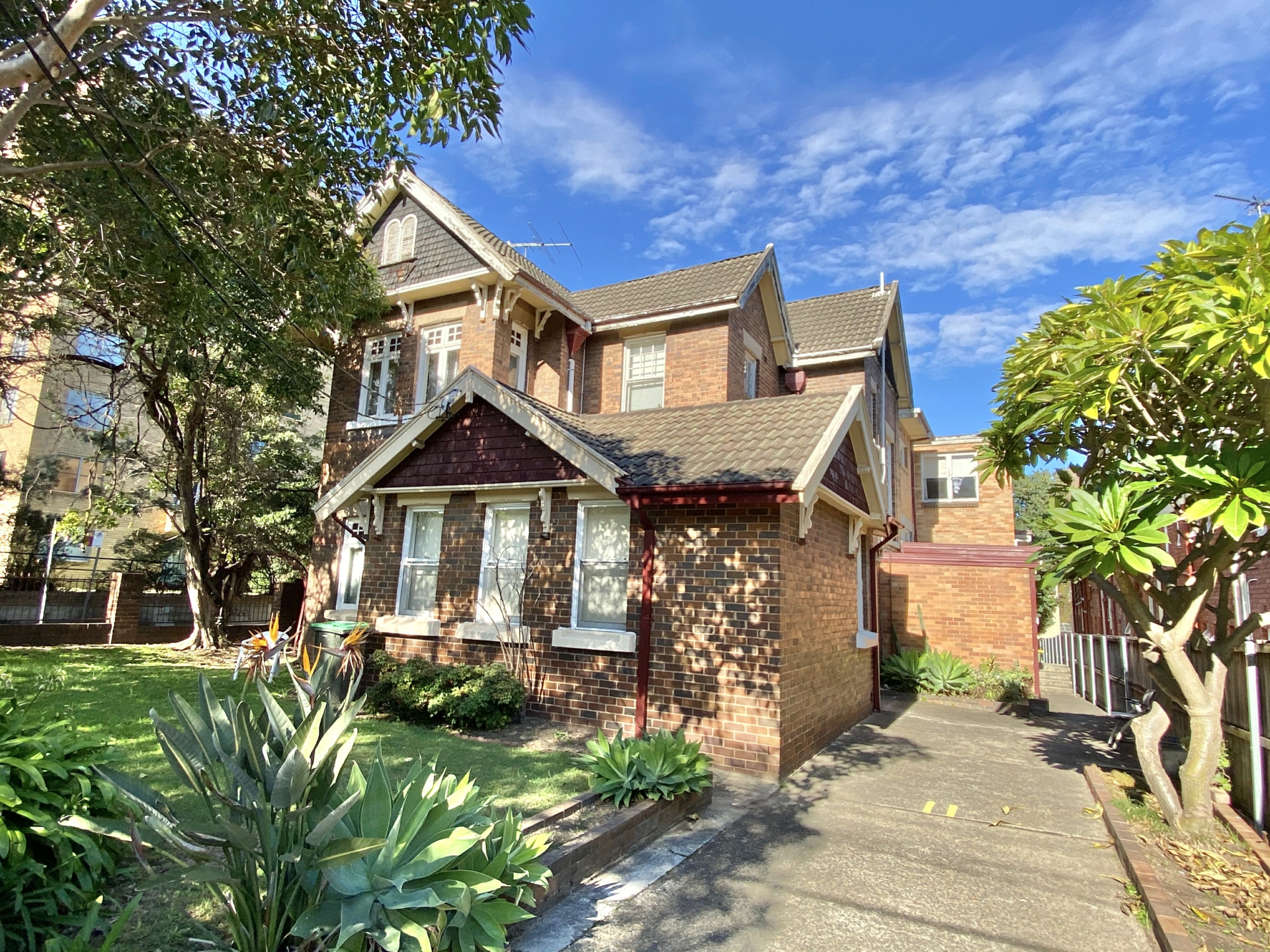 5/4 Everton Road — photo from LJ Hooker Burwood