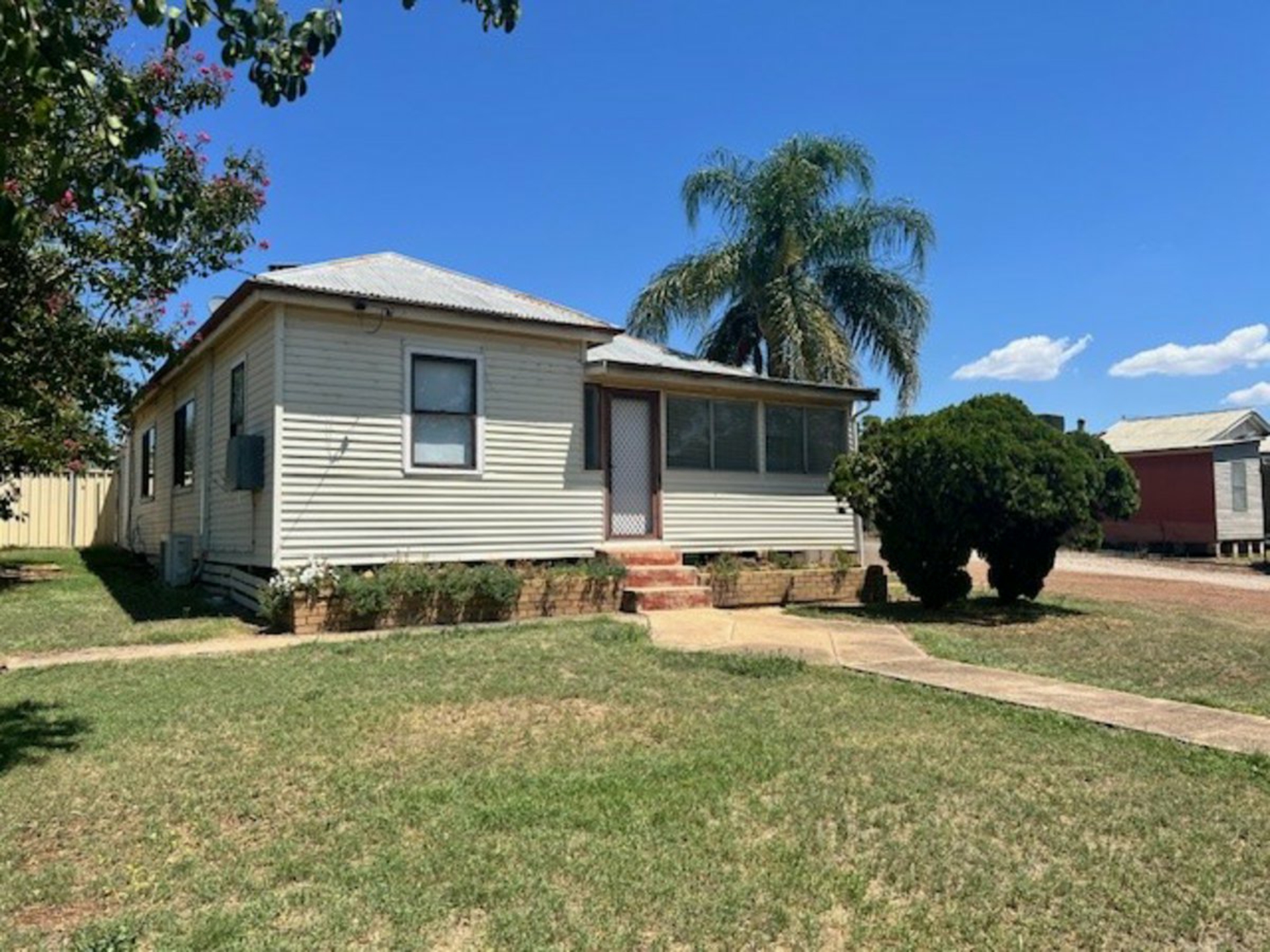 1-3 Ross Road, GUNNEDAH